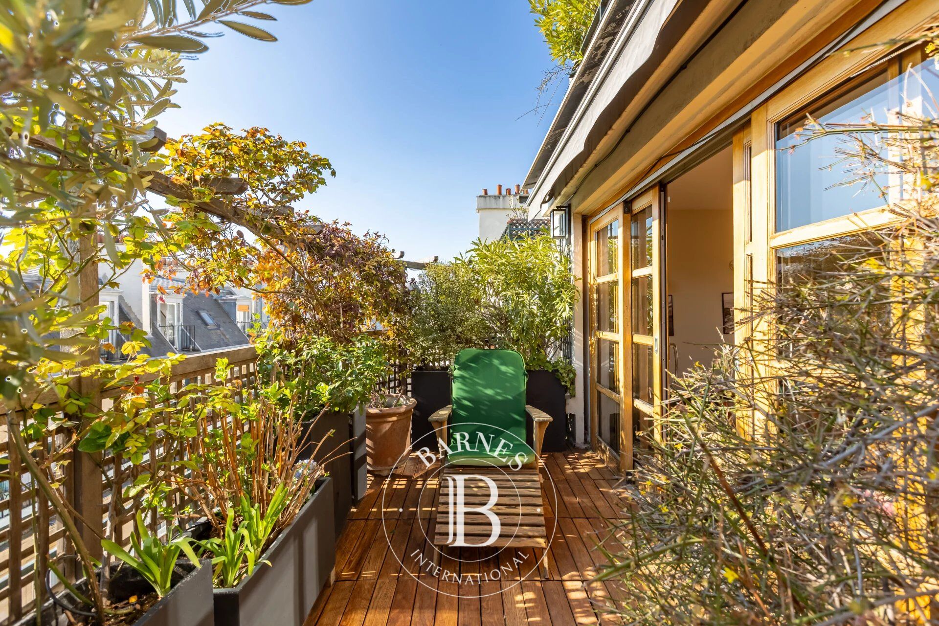 EXCLUSIVITE - Paris 17 - Ternes / Etoile - Duplex derniers étages avec terrasses - 4 chambres - picture 2