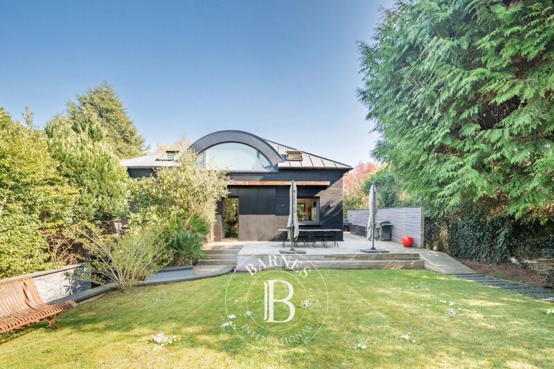 Sté BARNES - Exclusivité - La Celle-Saint-Cloud - Proche Gare - Calme