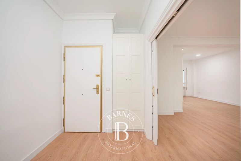 For Rent Apartment | Madrid - picture 3