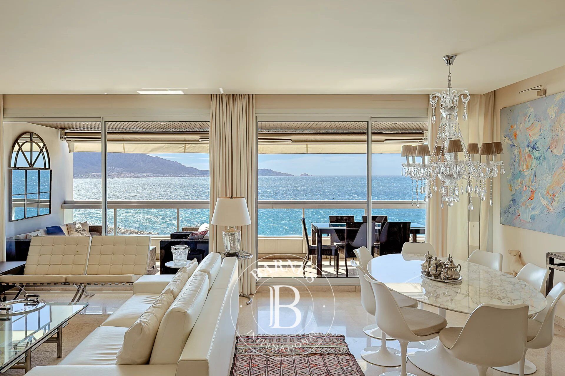 VENTE - 13007 - APPARTEMENT DE PRESTIGE EN FRONT DE MER - picture 2