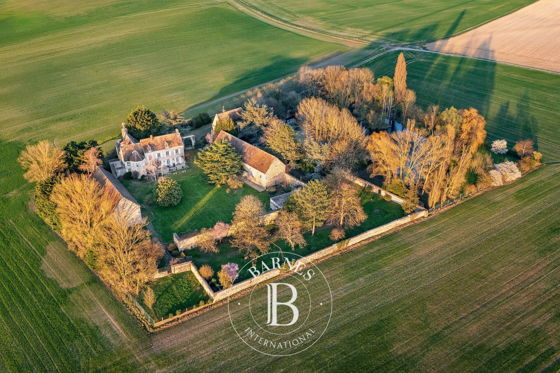 Vexin Français - Domaine d'exception avec chapelle du XVIIᵉ - picture 1