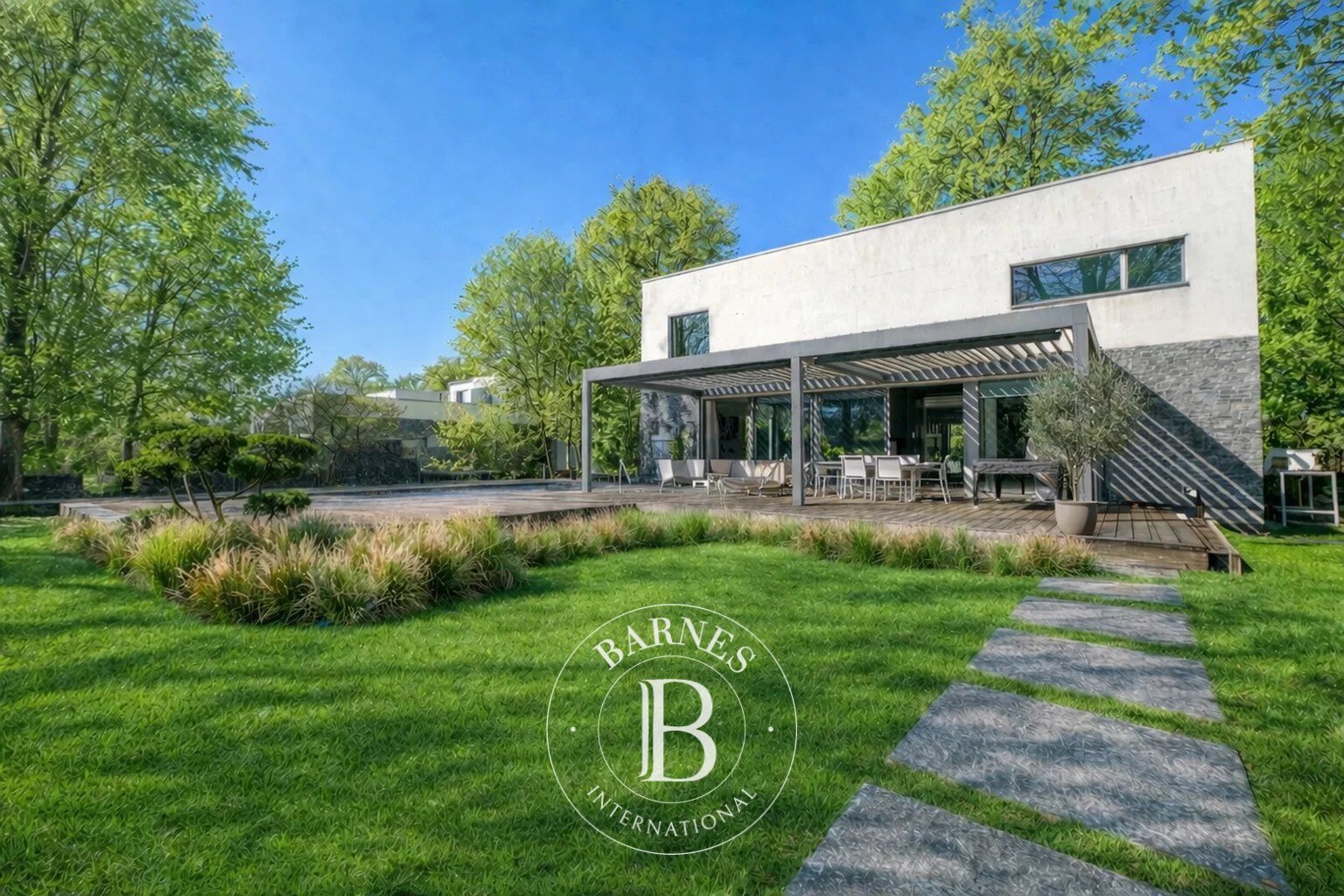 Casa de pueblo Fontainebleau - picture 1