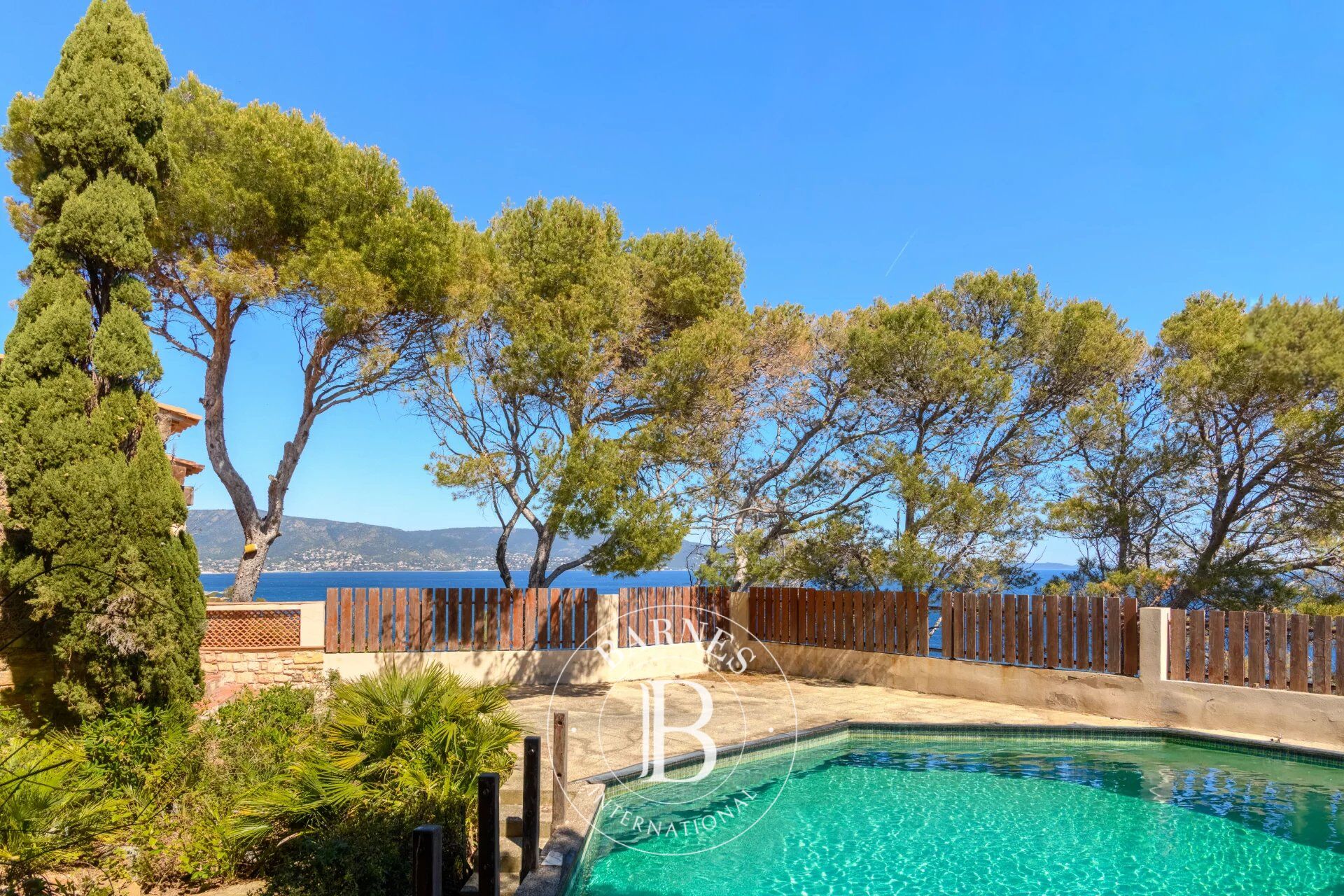 Vente - Cap Bénat - première ligne - piscine- vue mer panoramique - picture 3