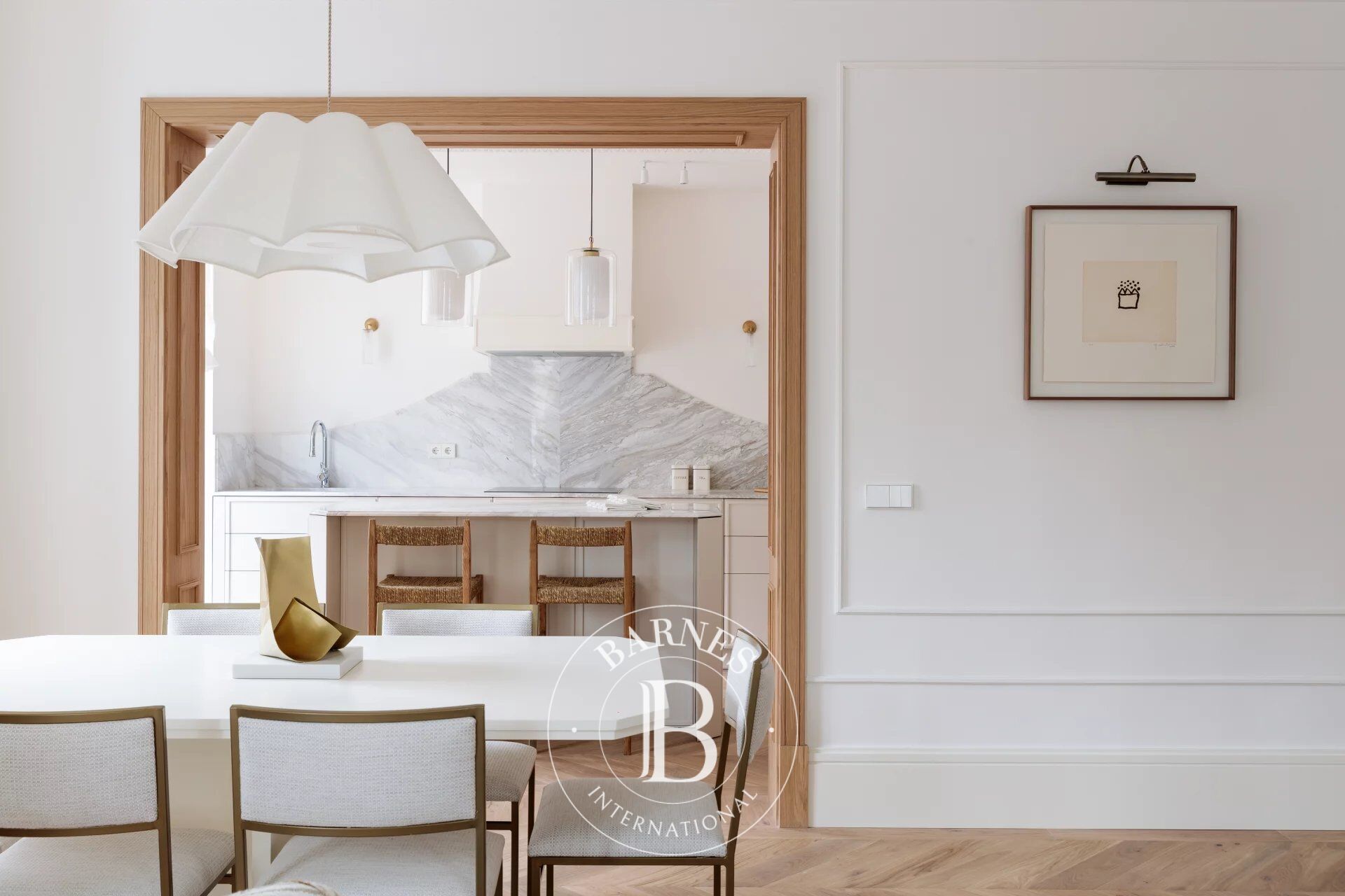 Luxus-Eckwohnung mit sieben Außenbalkonen - picture 3