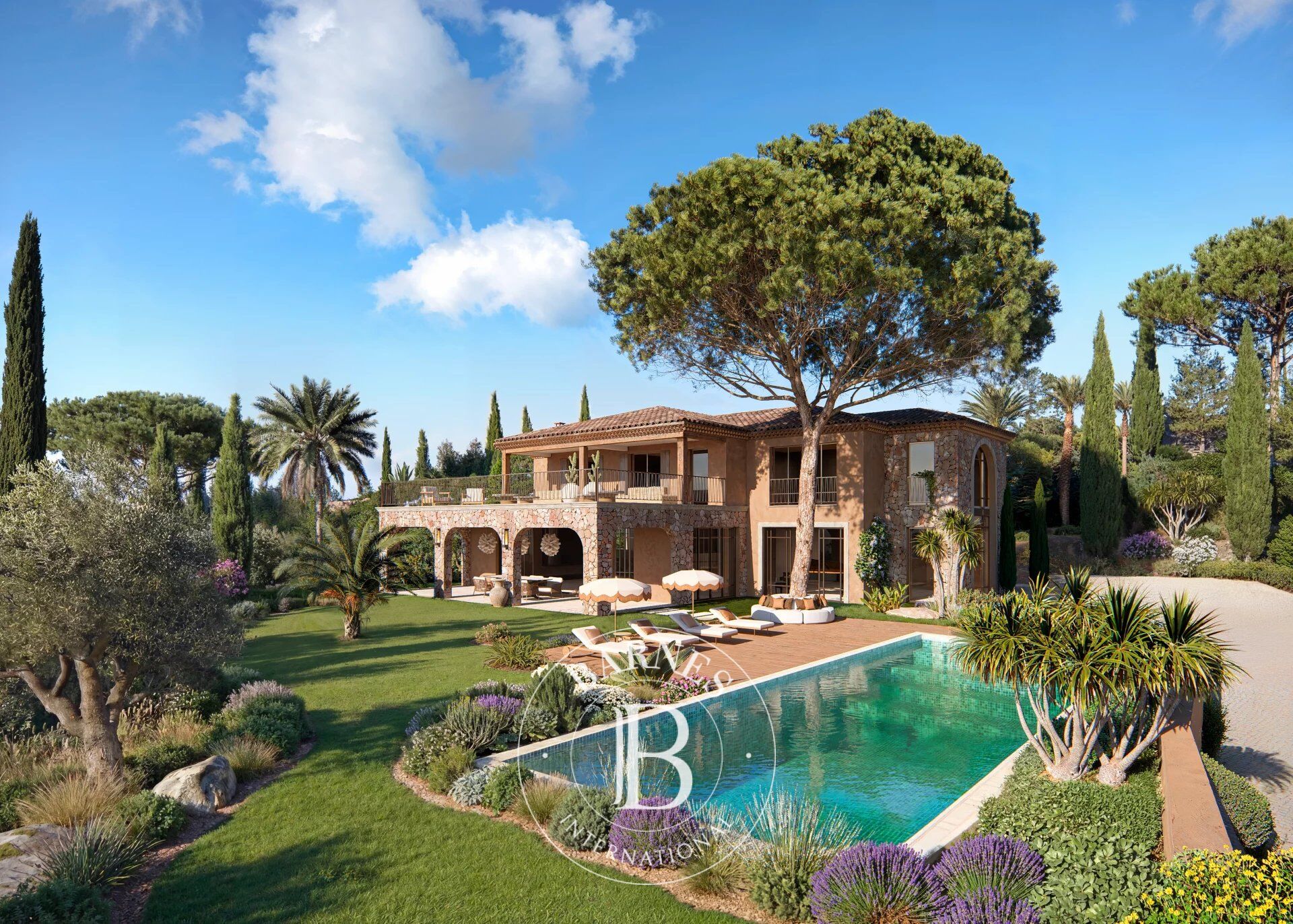 SAINT-TROPEZ - CENTRE VILLE - PROJET MAISON AVEC 6 CHAMBRES - picture 1