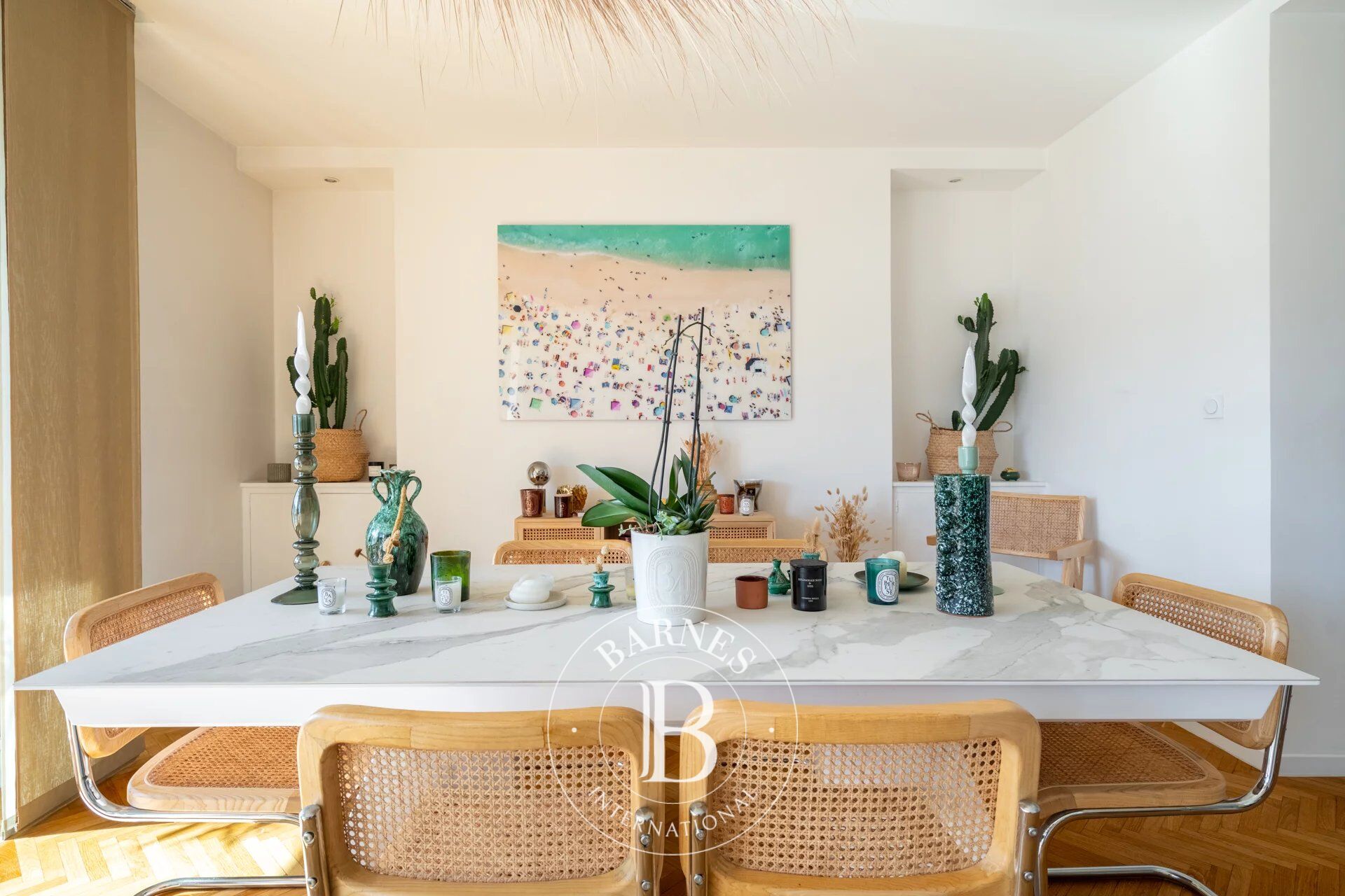 Location meublée - 13008 - Appartement 95m² - Résidence fermée - Stationnement libre - picture 3