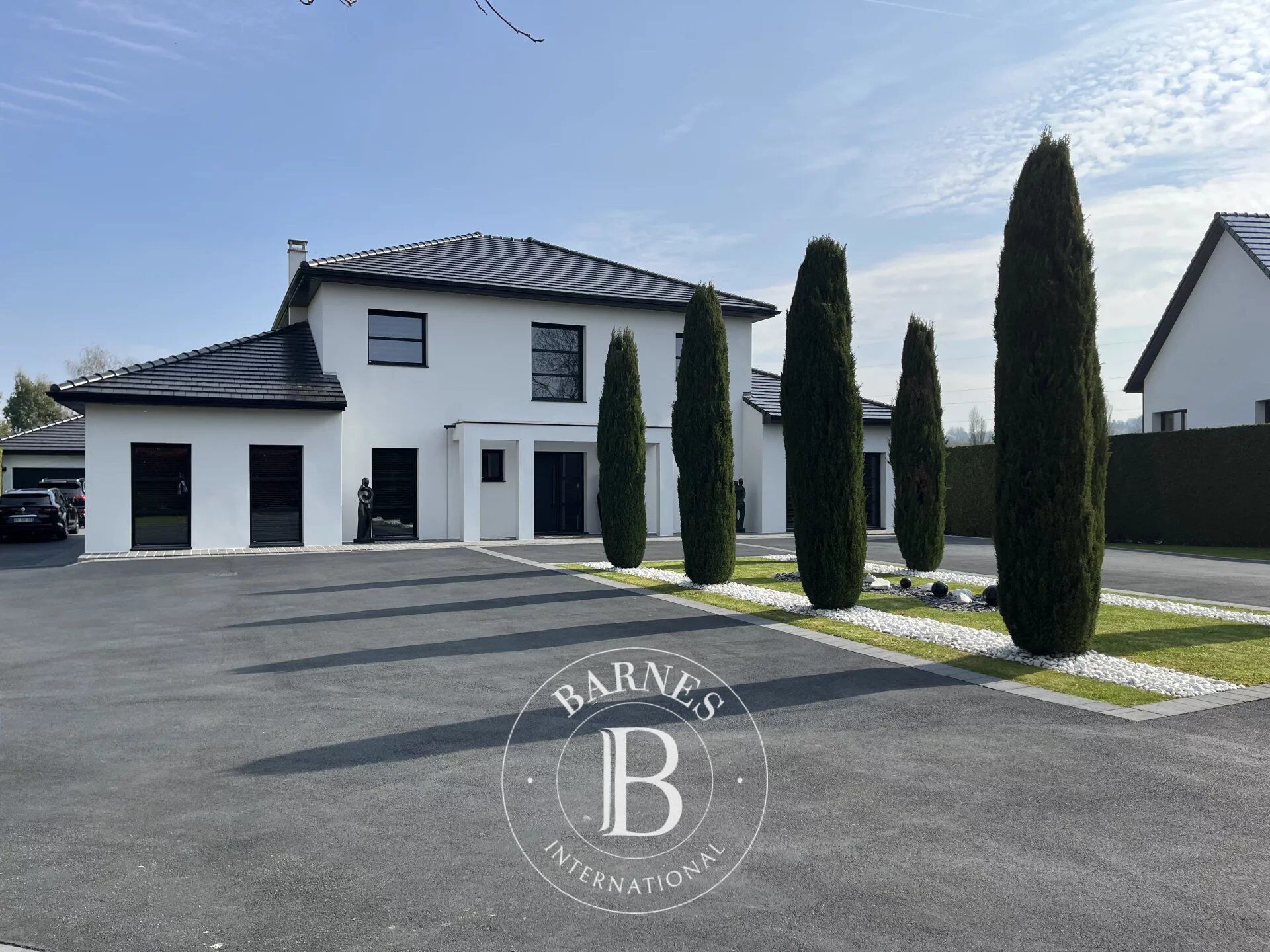 propriété  a vendre - bouvignies boyeffles- 3 ou 4 chambres - jardin - piscine - parkings - picture 2