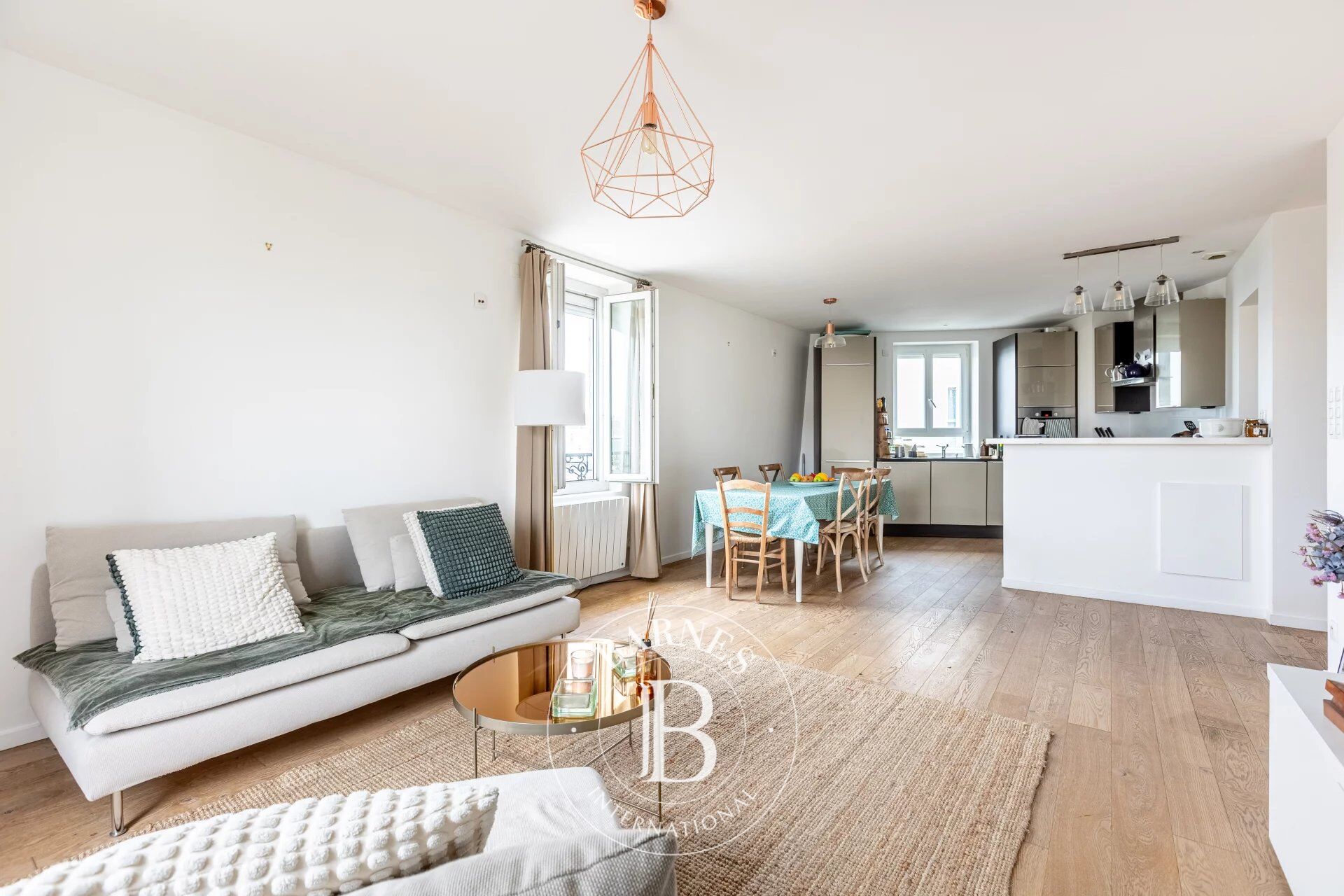 Boulogne - Place Jules Guesde - Dernier étage - 3 chambres - picture 2