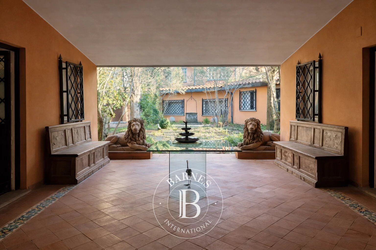 Colleromano Top Property – Panoramic Villa with Swimming Pool and Private Park - picture 2