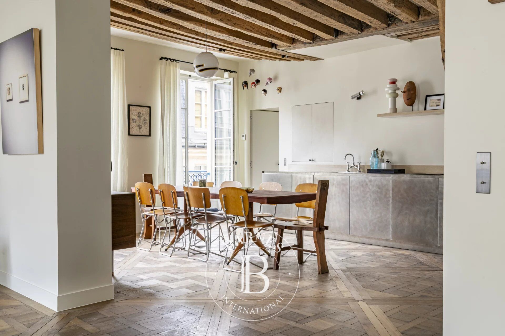 Paris 7 - Carré des Antiquaires - Bac/Verneuil - 2 chambres - Grand luxe - picture 3