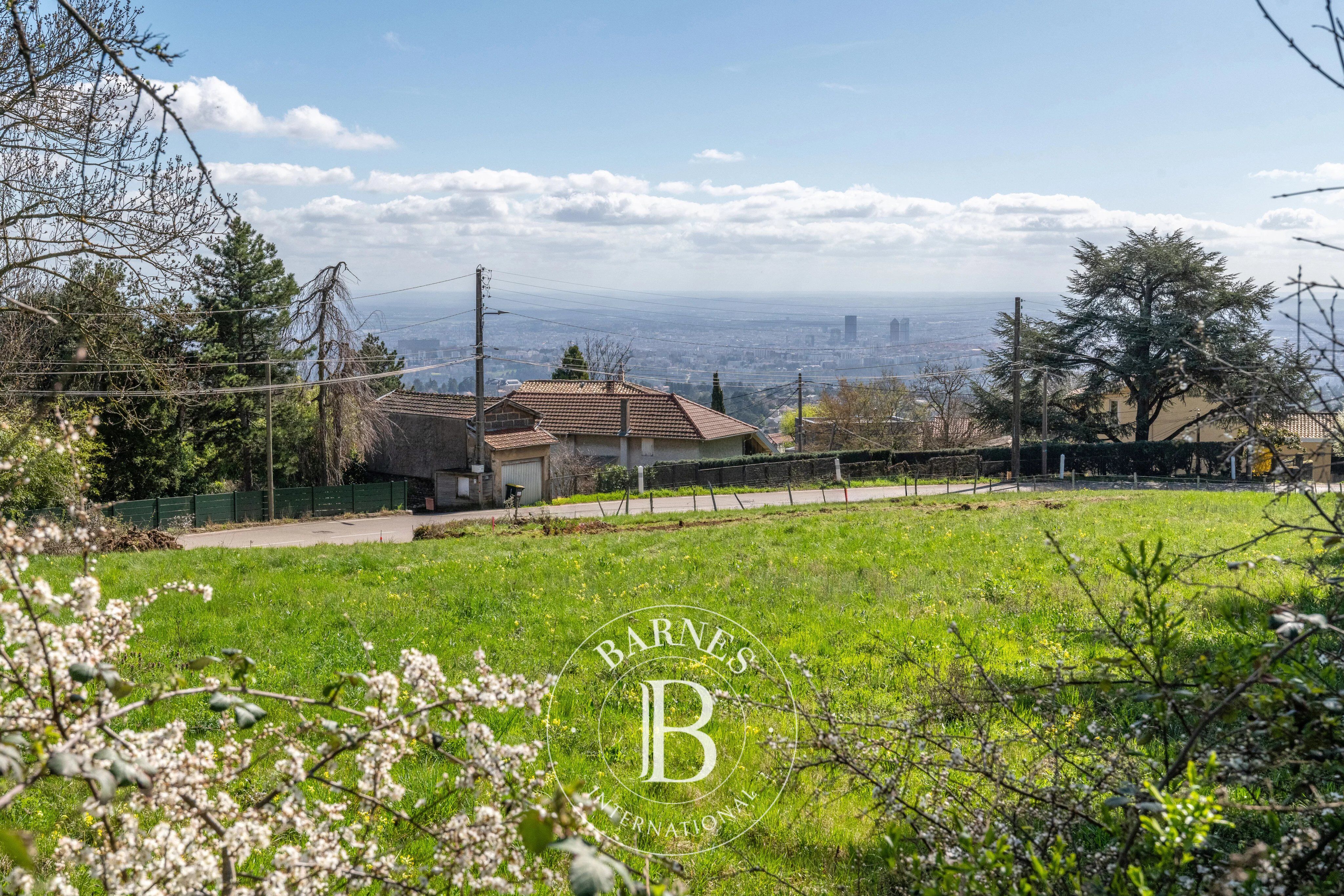 Saint-Didier-au-Mont-d'Or – Exceptional plot with panoramic view – 1,658 sqm - picture 2