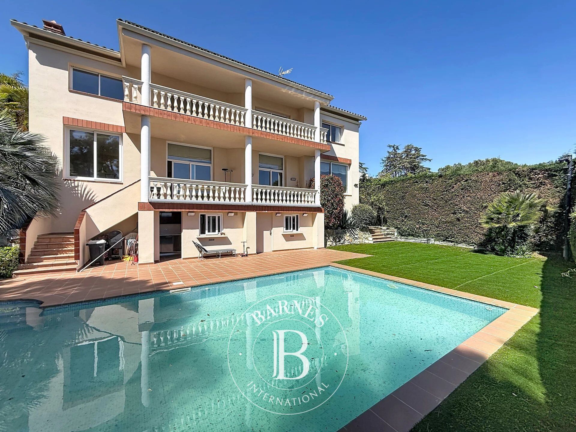 Casa en venta en Cabrils Barcelona - picture 1