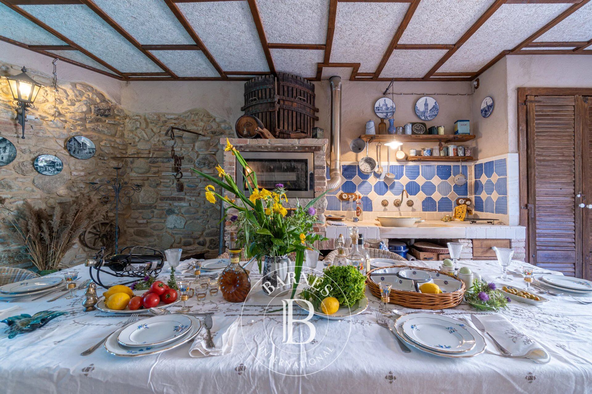 Maison de village du XIXe siècle restaurée avec patio à Castelló d’Empúries, Costa Brava - picture 3