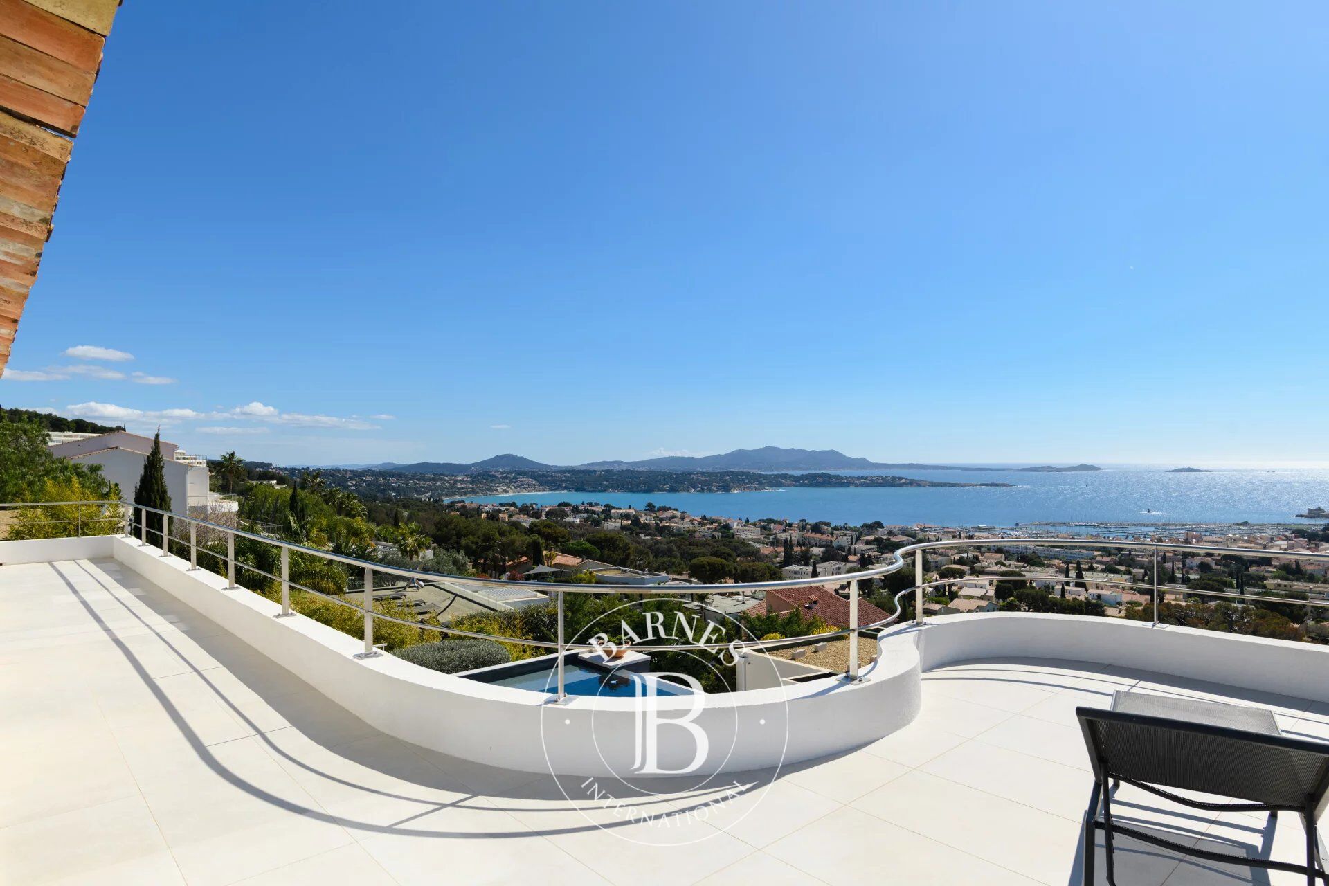Villa Bandol - picture 2