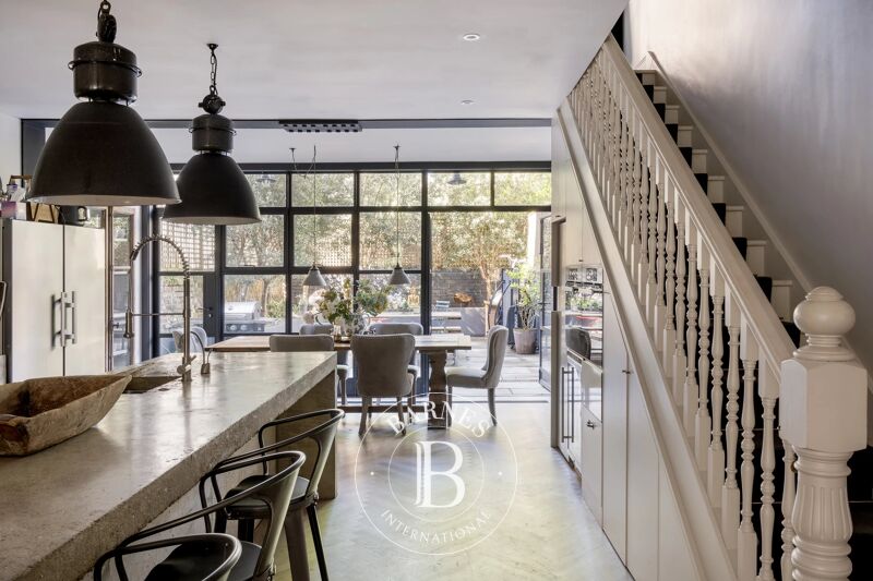 For Sale House | London - picture 2