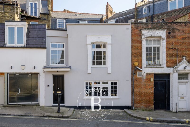 For Rent House | London - picture 1