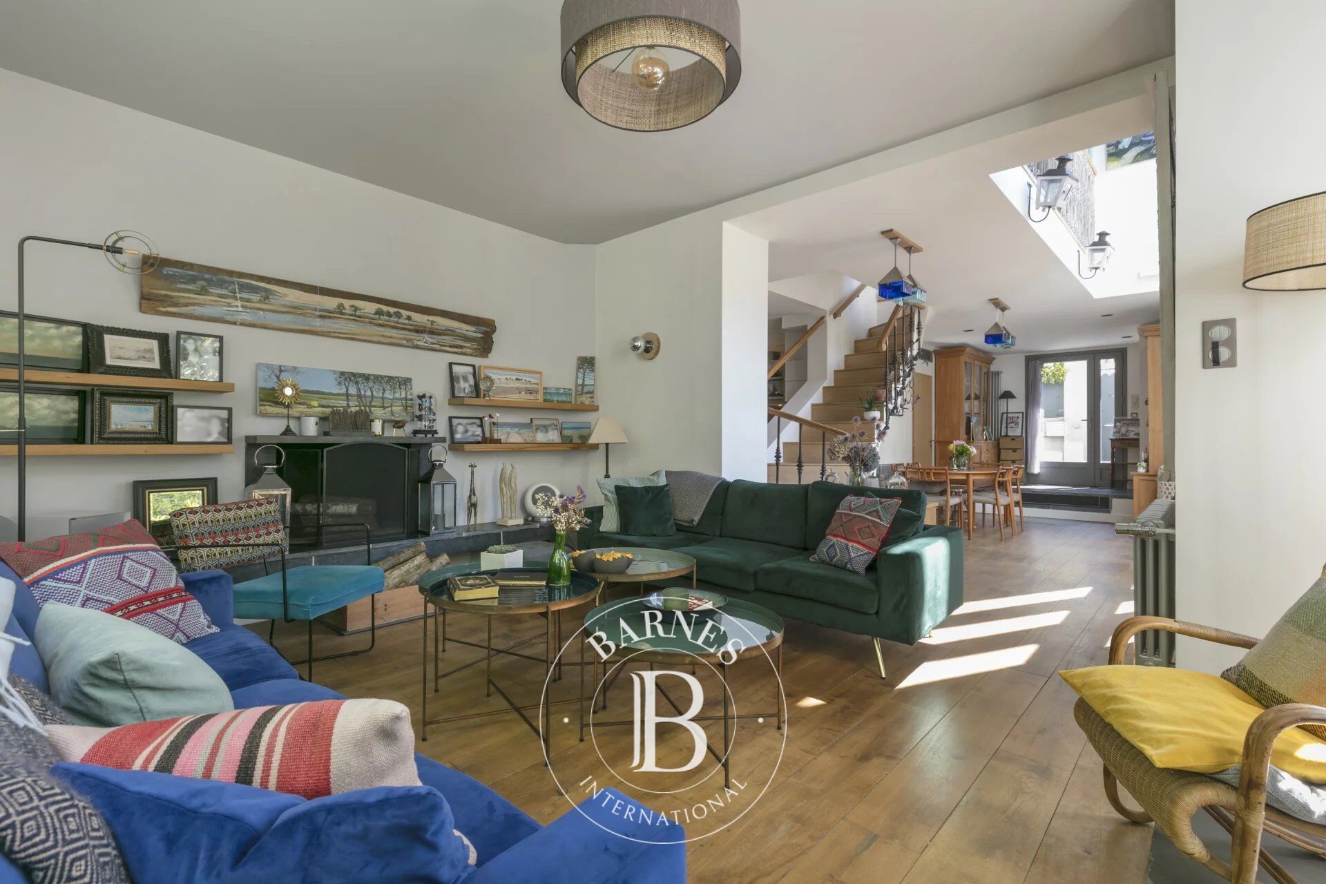 Casa Courbevoie - picture 2