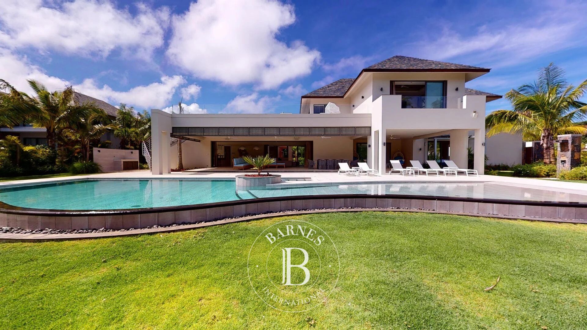 Villa Beau Champ - picture 1