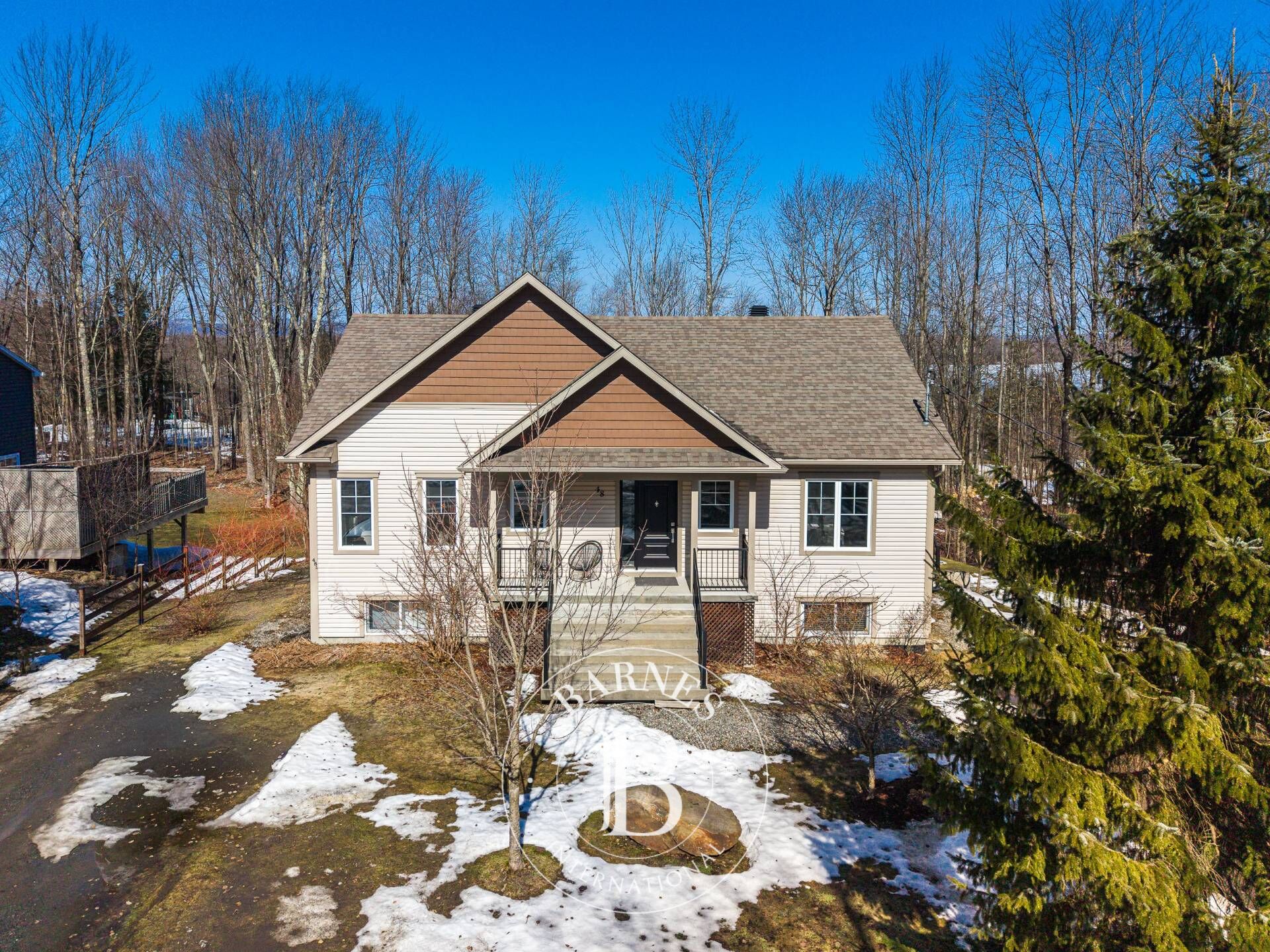 48 Rue Montagne  Lac-Brome (Estrie) - picture 1