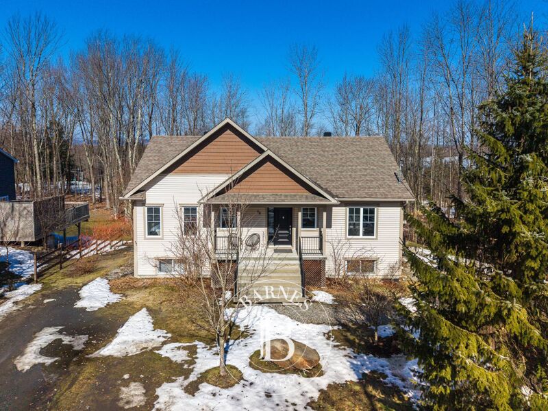 For Sale House | Lac-Brome - picture 1