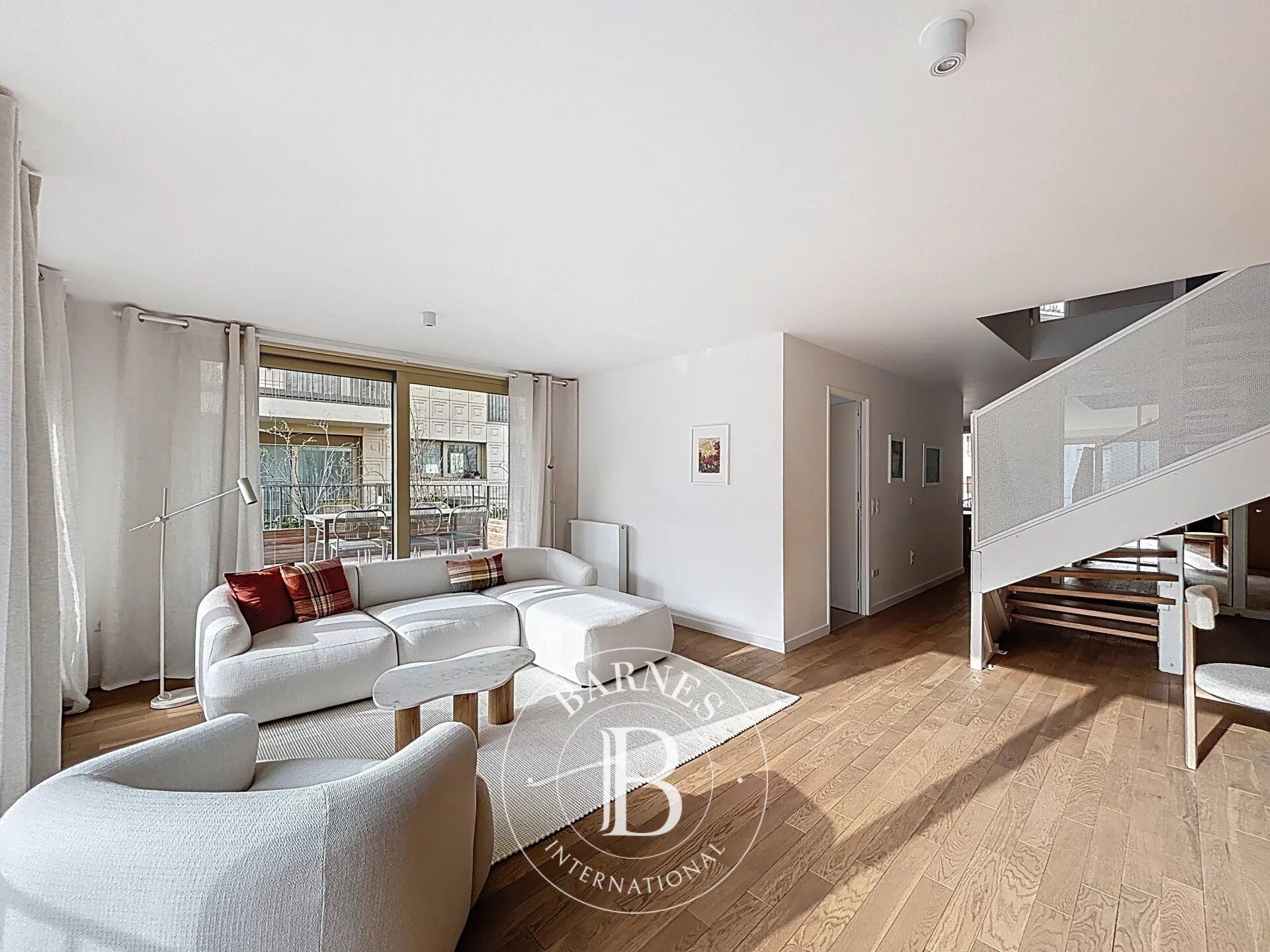 Duplex Paris 15ème - picture 3