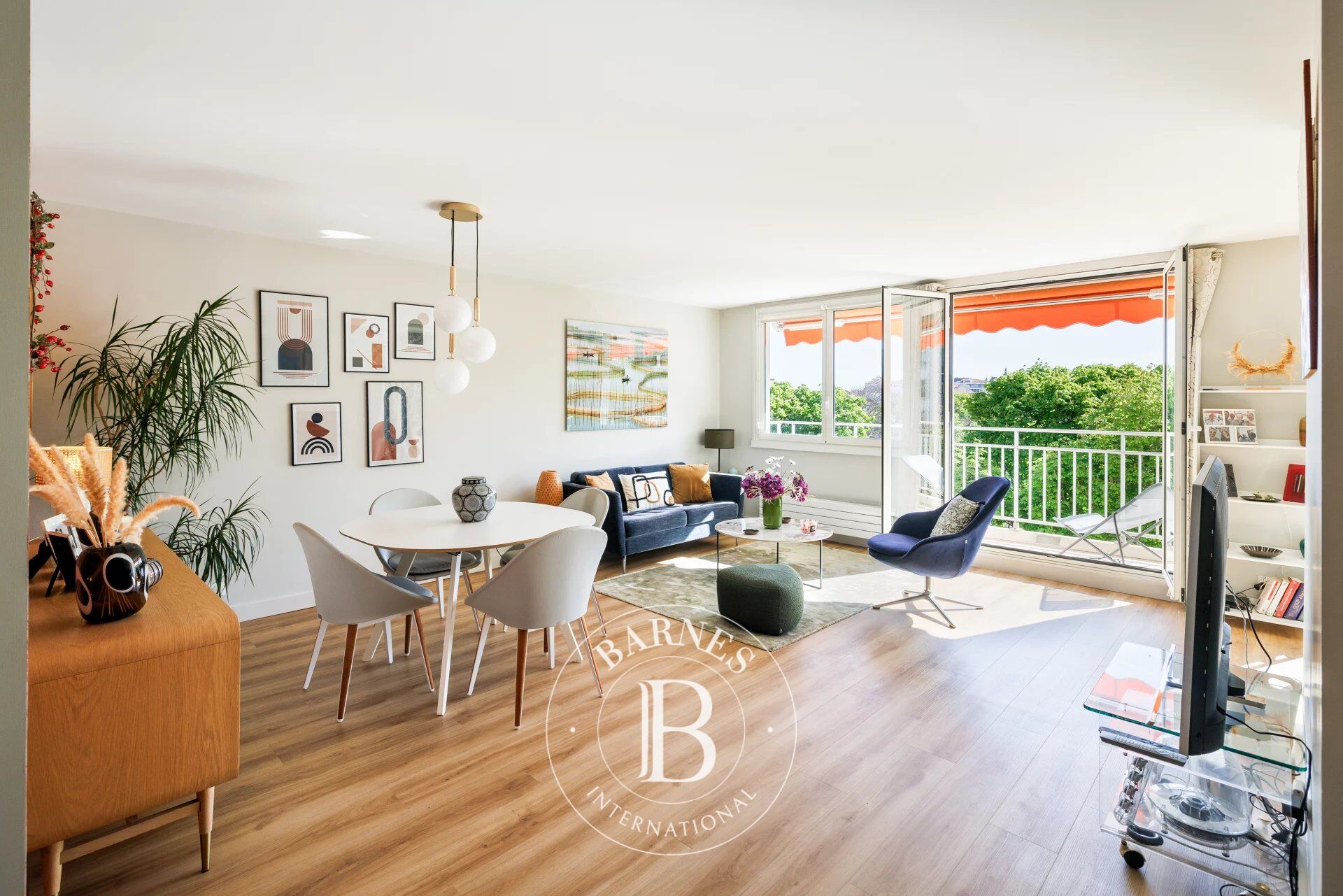 BIARRITZ JARDIN PUBLIC, APARTMENT WITH TERRACE - picture 2