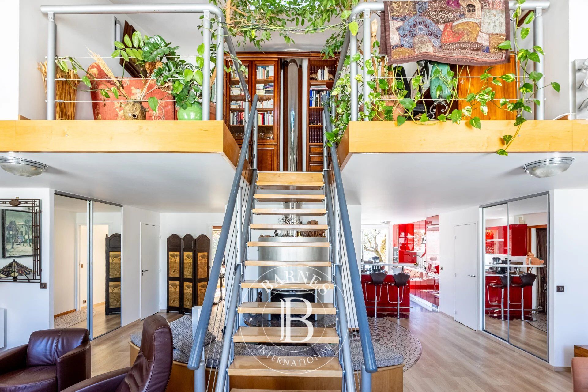 Exclusivité BARNES - RARE - Magnifique Duplex 130,11 m² (106.22 m² Carrez)  - Terrasse de 19,15 m² - 3 chambres - Parking - picture 3