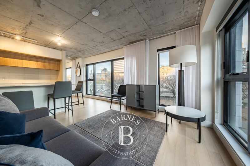For Sale Apartment | Montréal (Ville-Marie) - picture 1