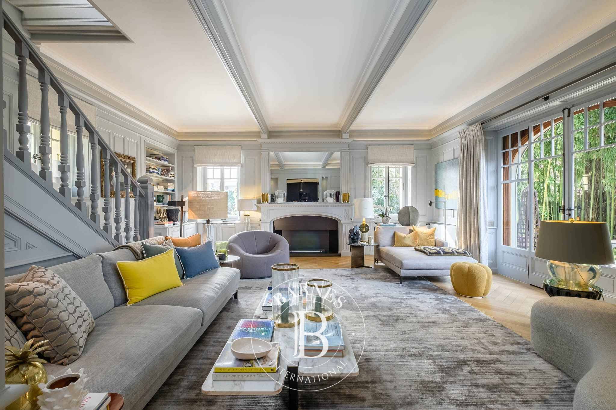 Villa Vésenaz - picture 2