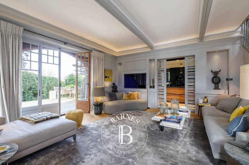 For Sale Villa | Vésenaz - picture 3