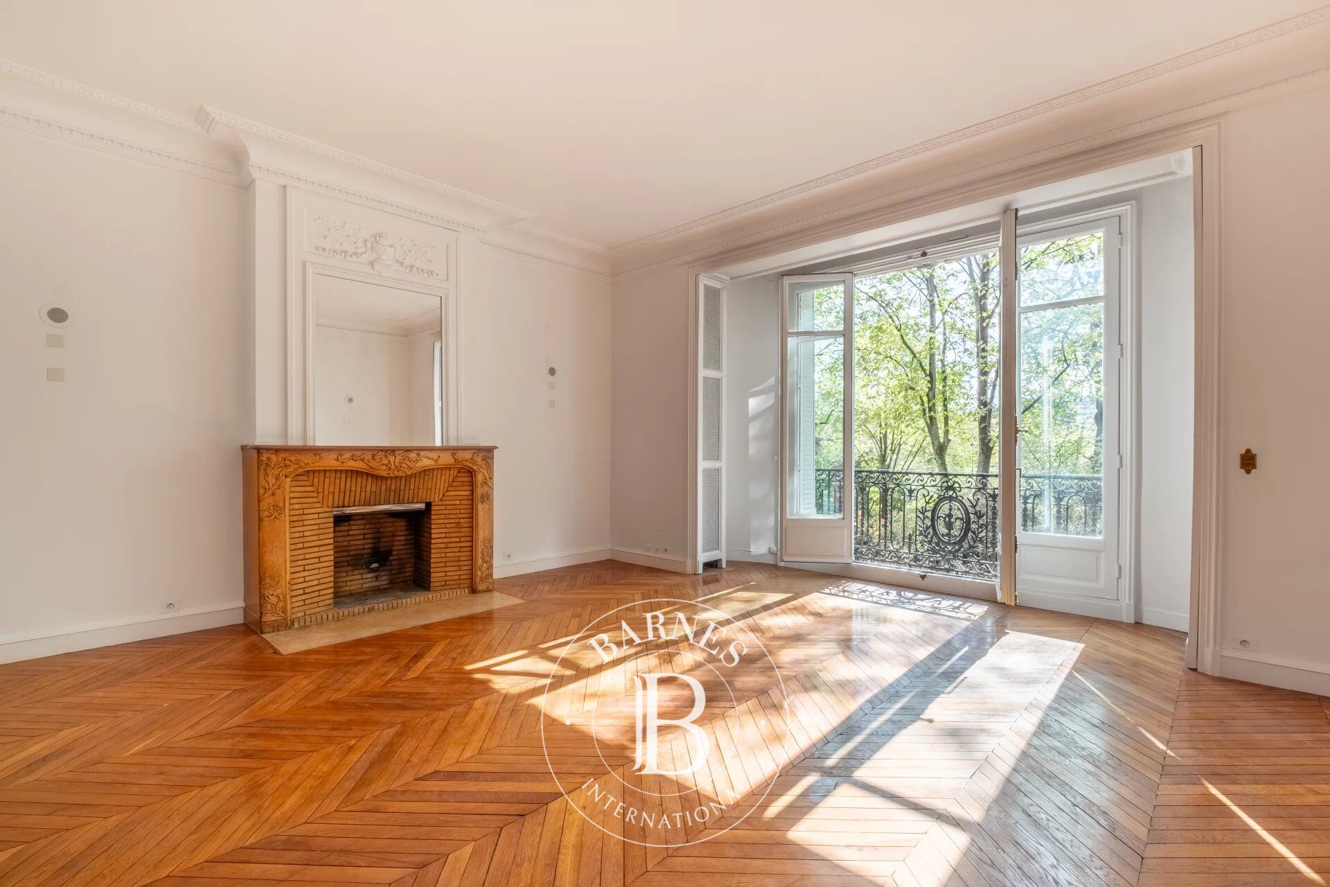 For Sale Apartment | Paris 7ème - picture 5