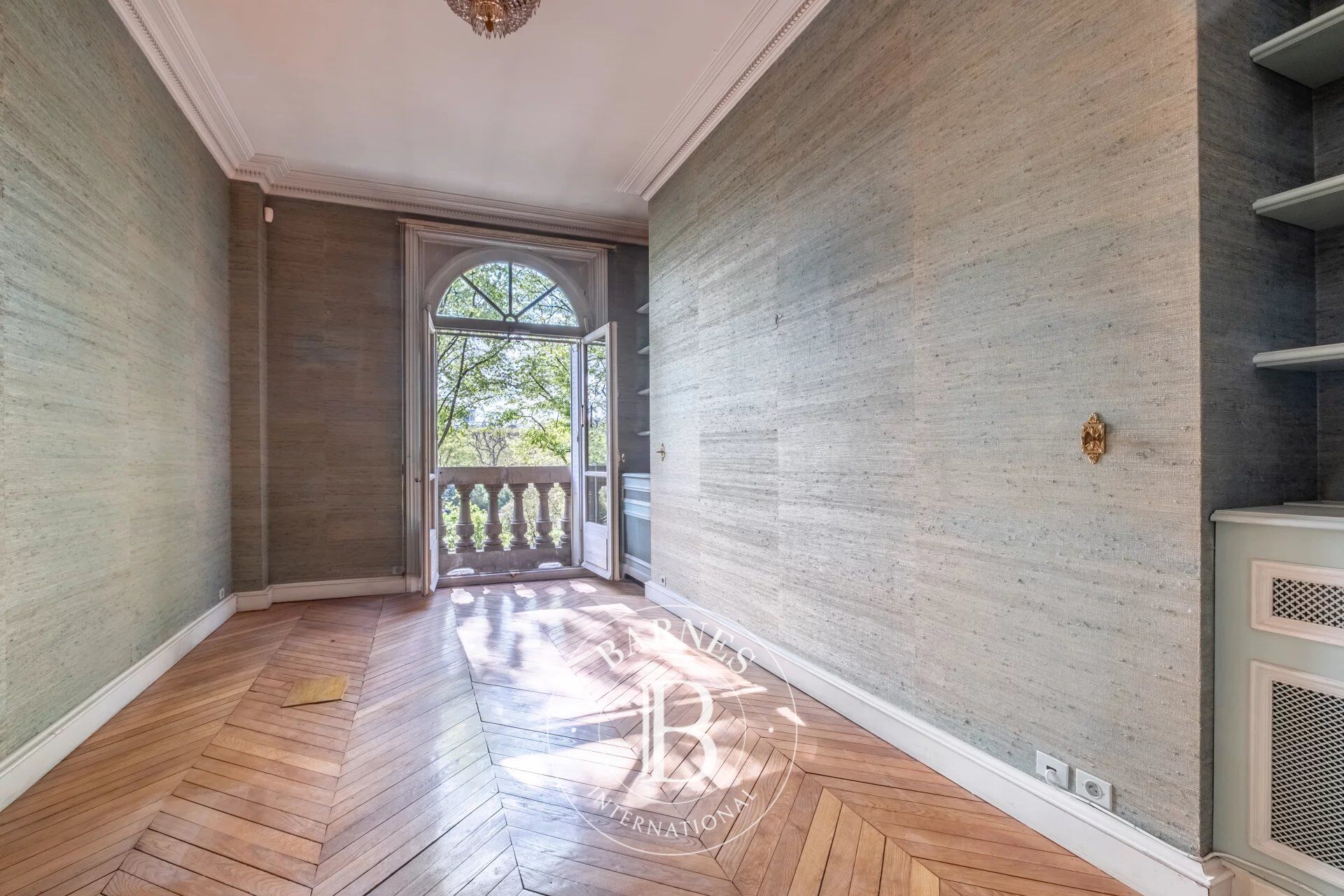 For Sale Apartment | Paris 7ème - picture 9