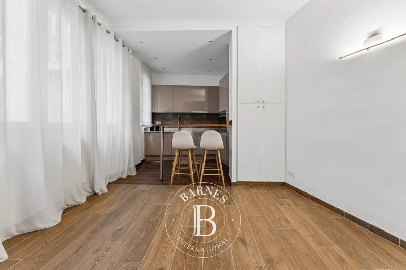 À vendre Appartement | Paris 7ème - picture 2