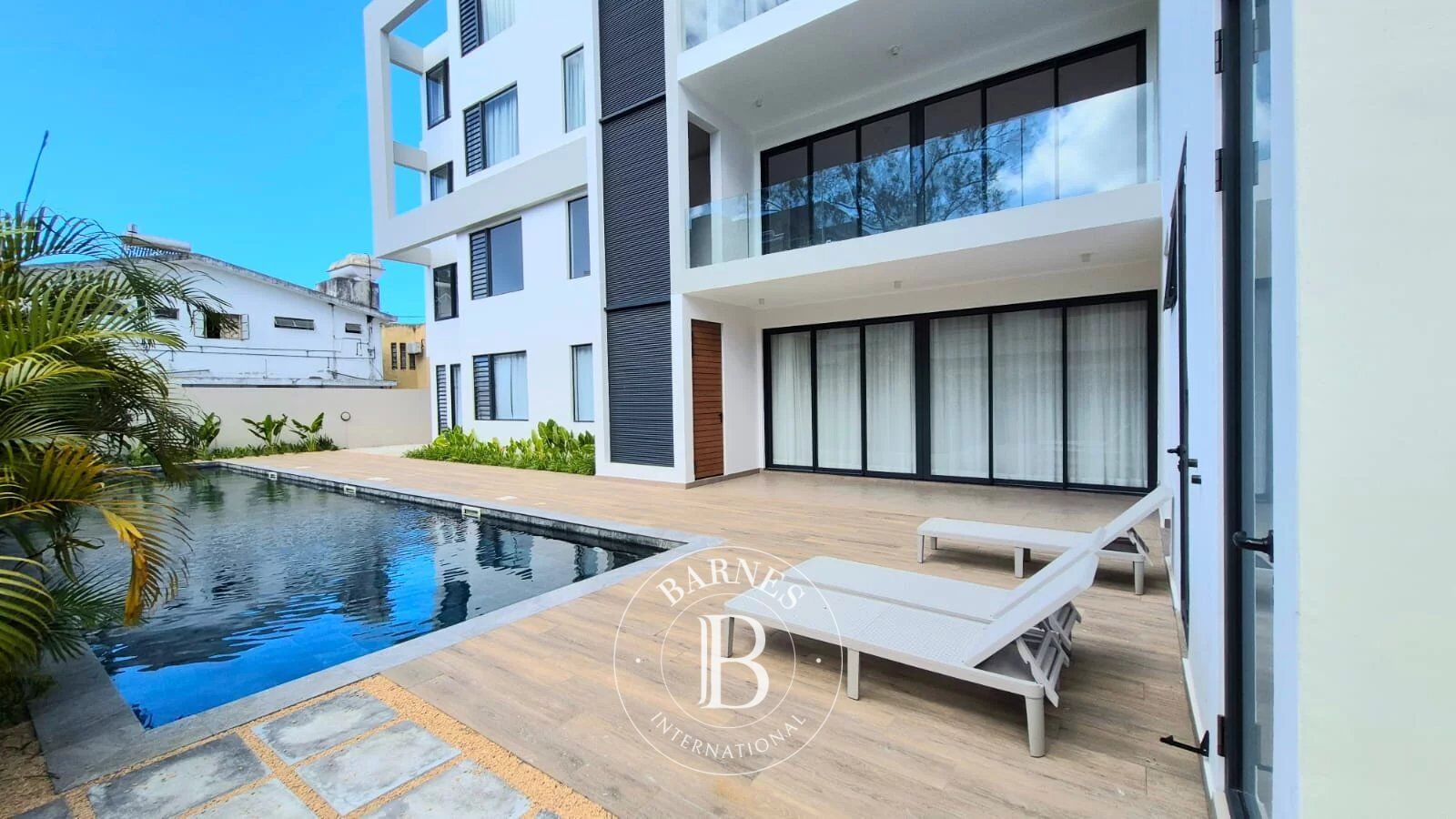 PEREYBÈRE – Appartement Moderne et Luxueux – 3 Chambres - picture 2