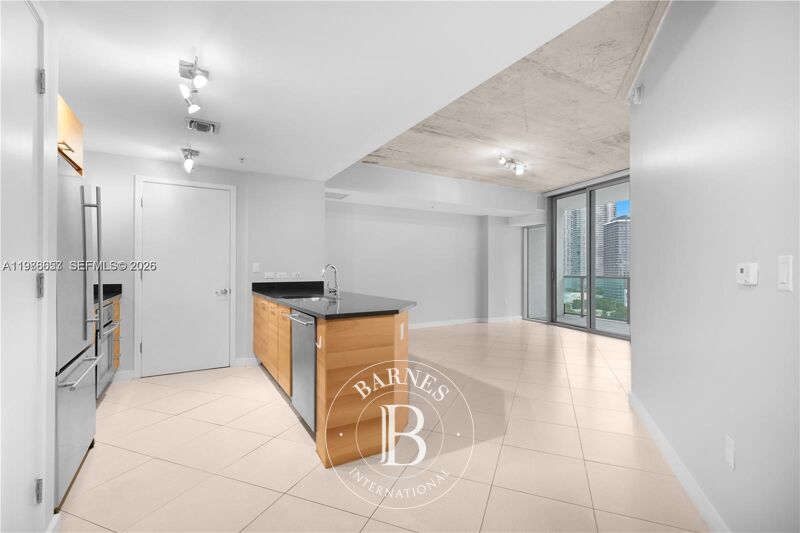 For Rent Apartment | Miami - picture 2