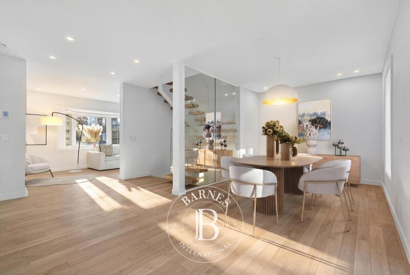 For Sale House | Hampstead - picture 1