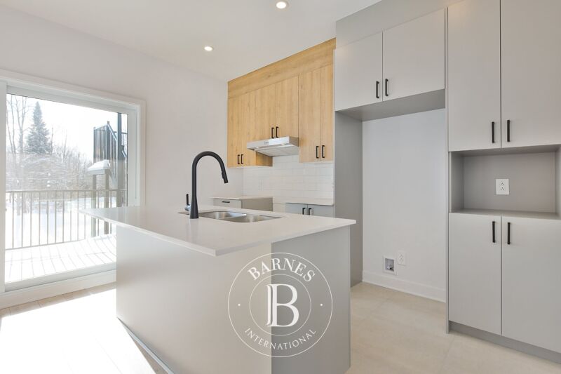 For Rent Apartment | Prévost - picture 2