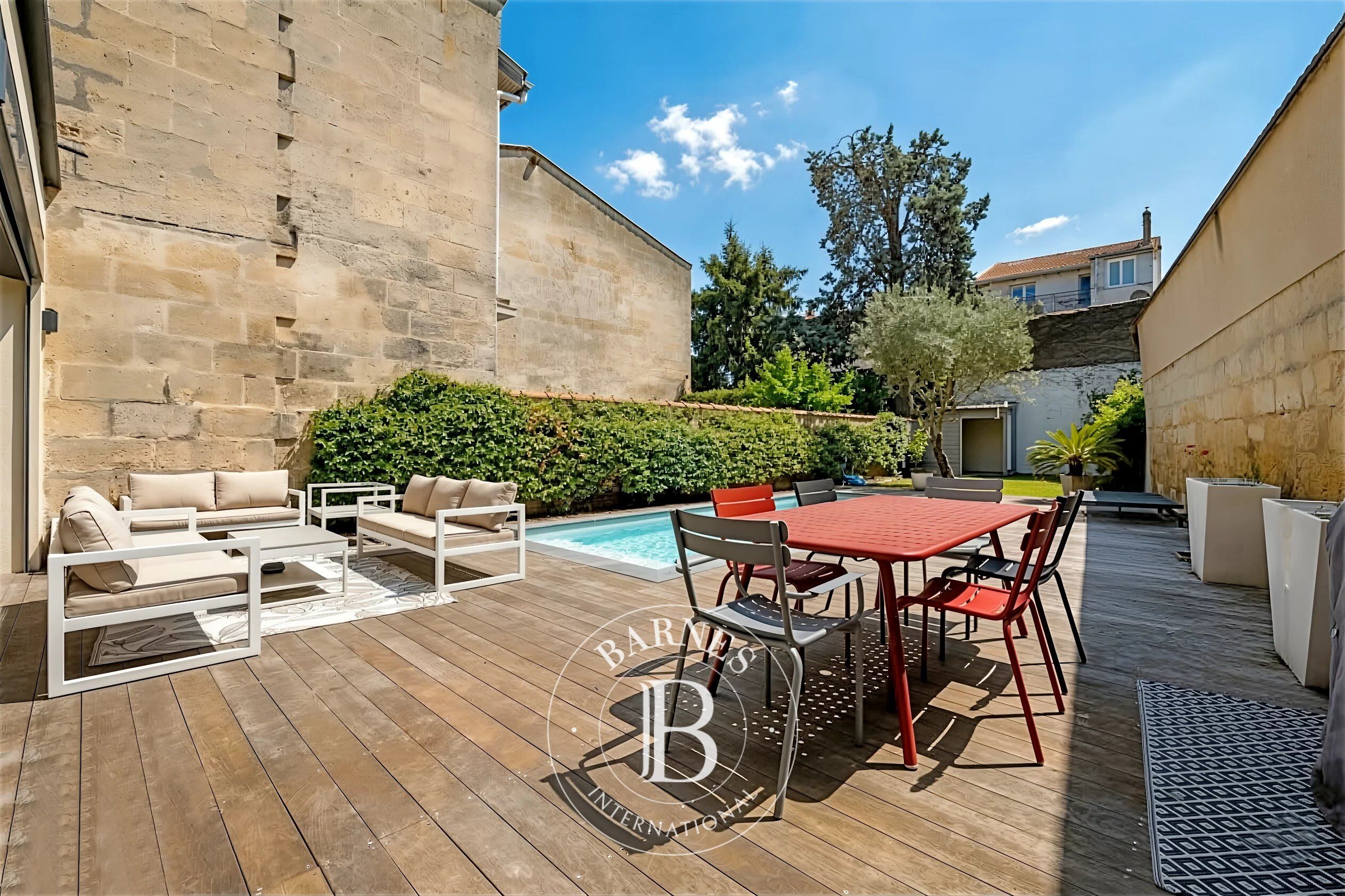 Bordeaux Saint-Genès - Maison rénovée de 300 m² - Jardin - Piscine - Cave - picture 1