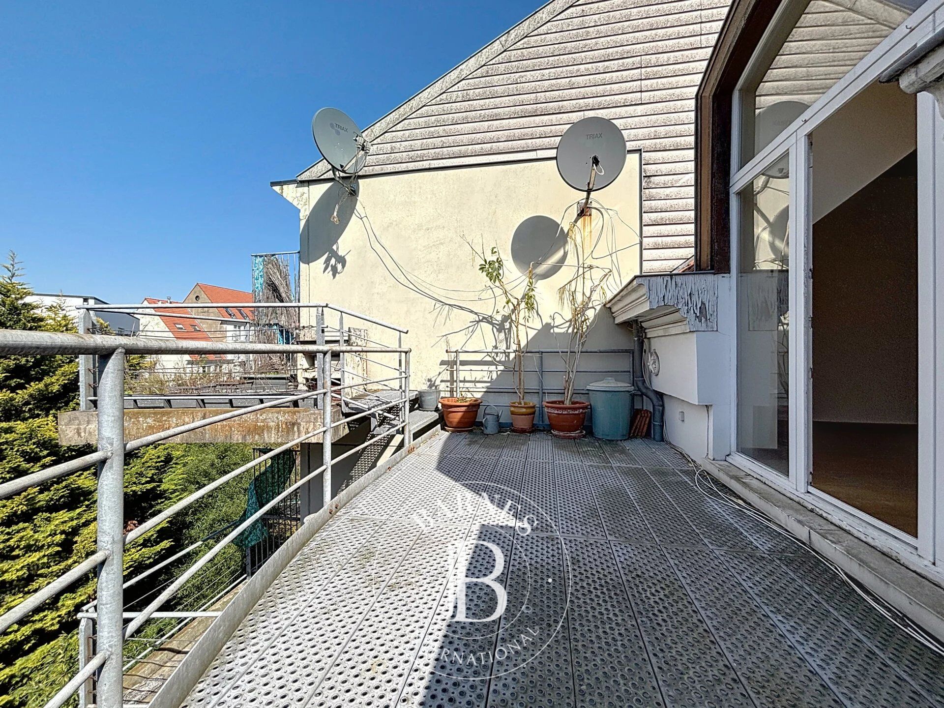 Ixelles – Grand loft - Dernier étage - Terrasse - picture 3
