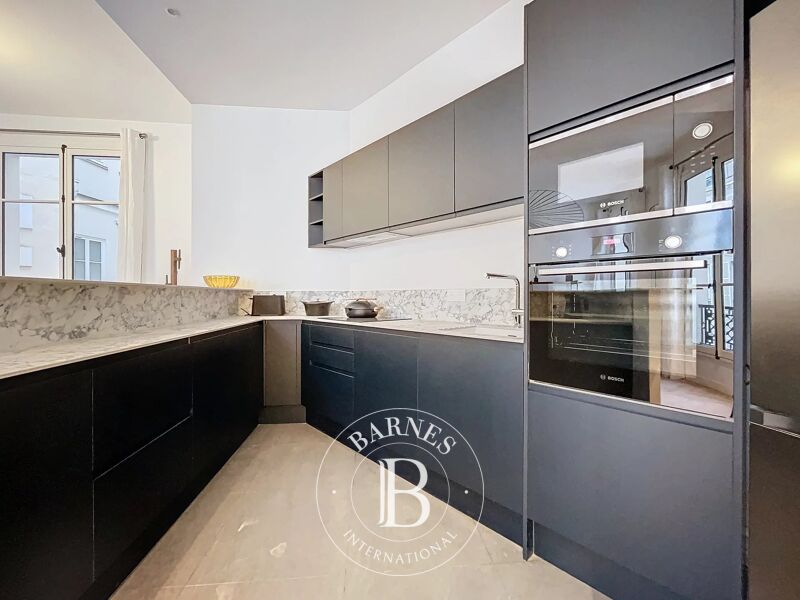 À louer Appartement | Paris 8ème - picture 3