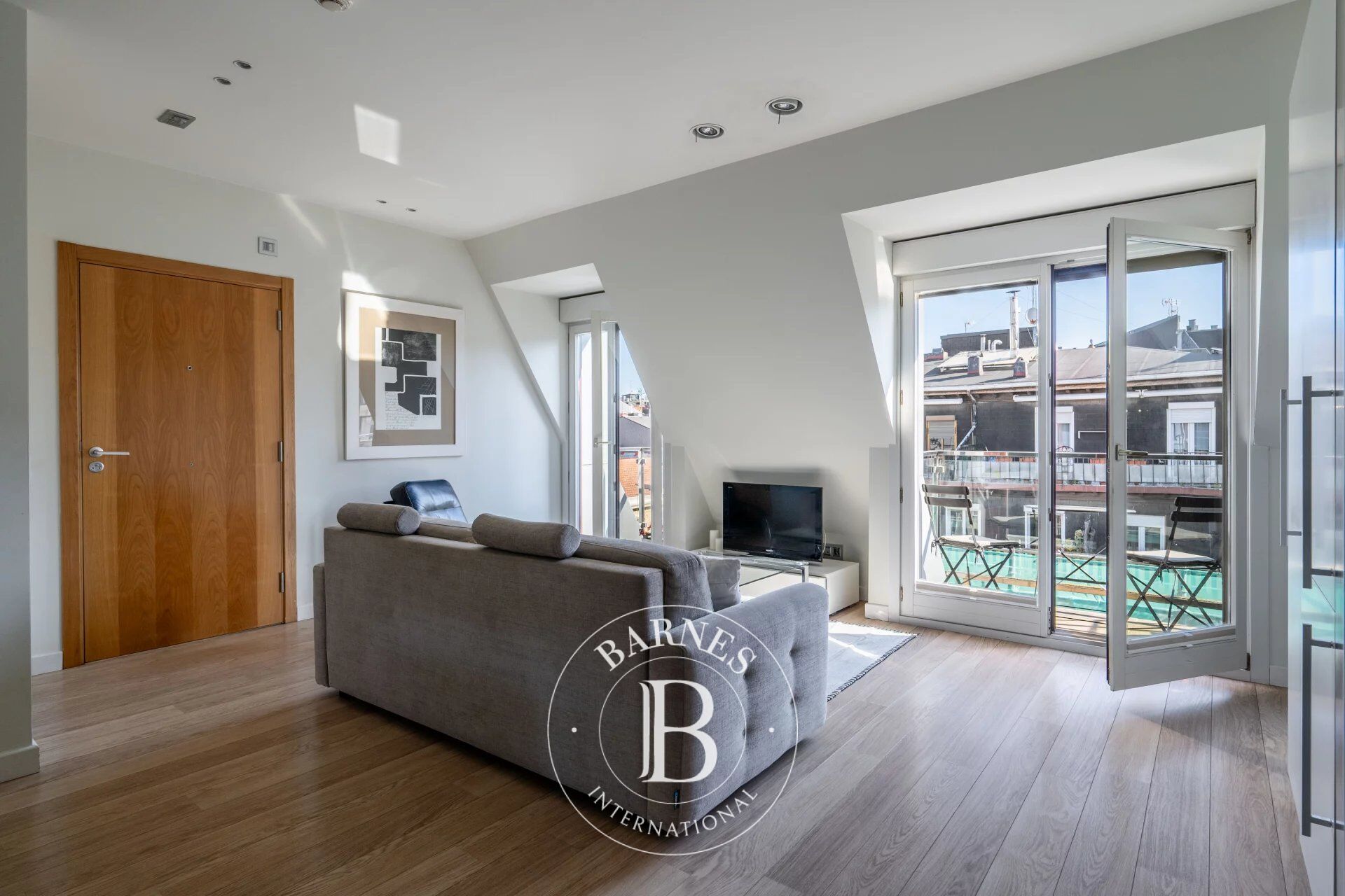 ÁREA ROMÁNTICA - Ático contemporáneo - picture 2