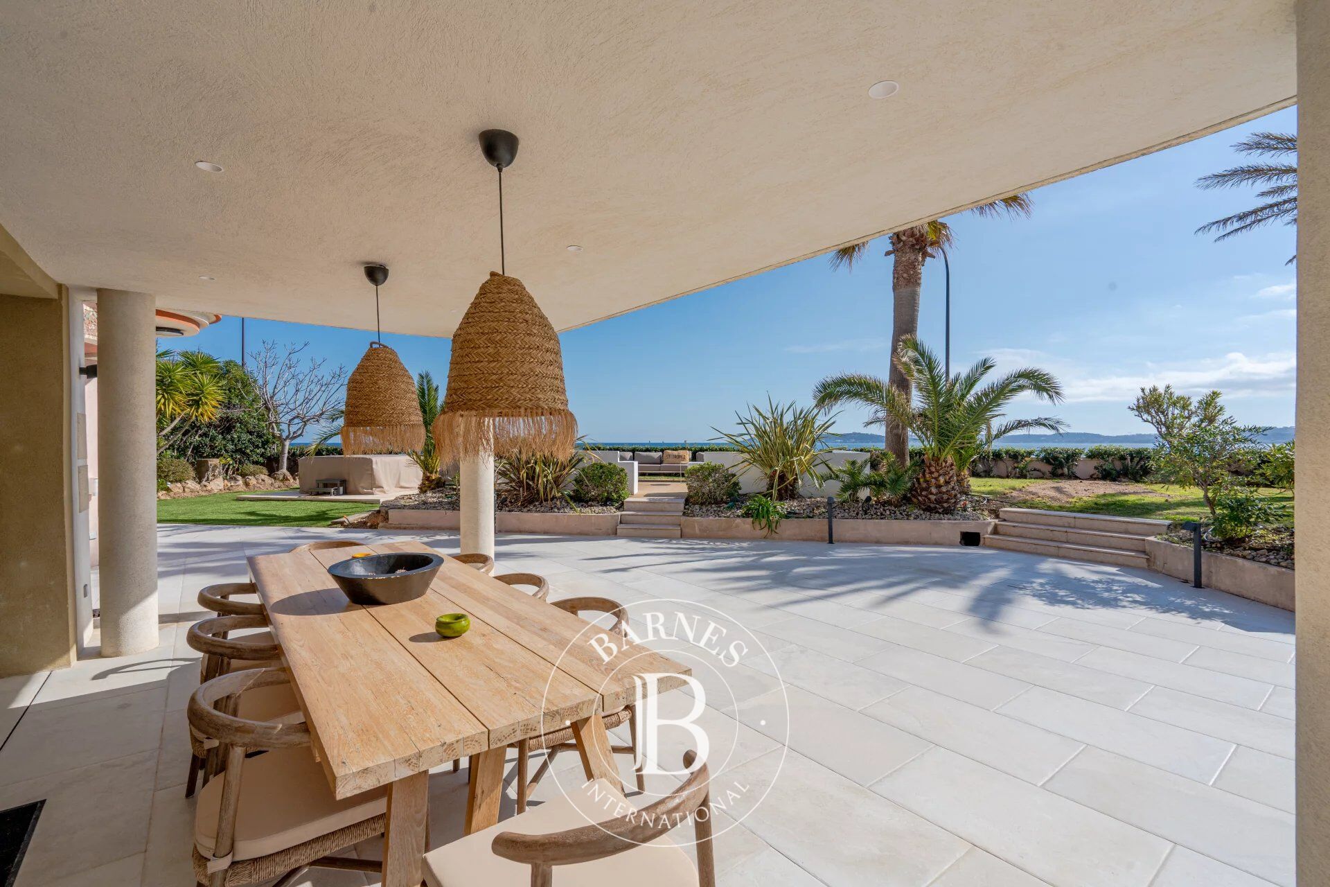 Villa Sainte-Maxime - picture 2