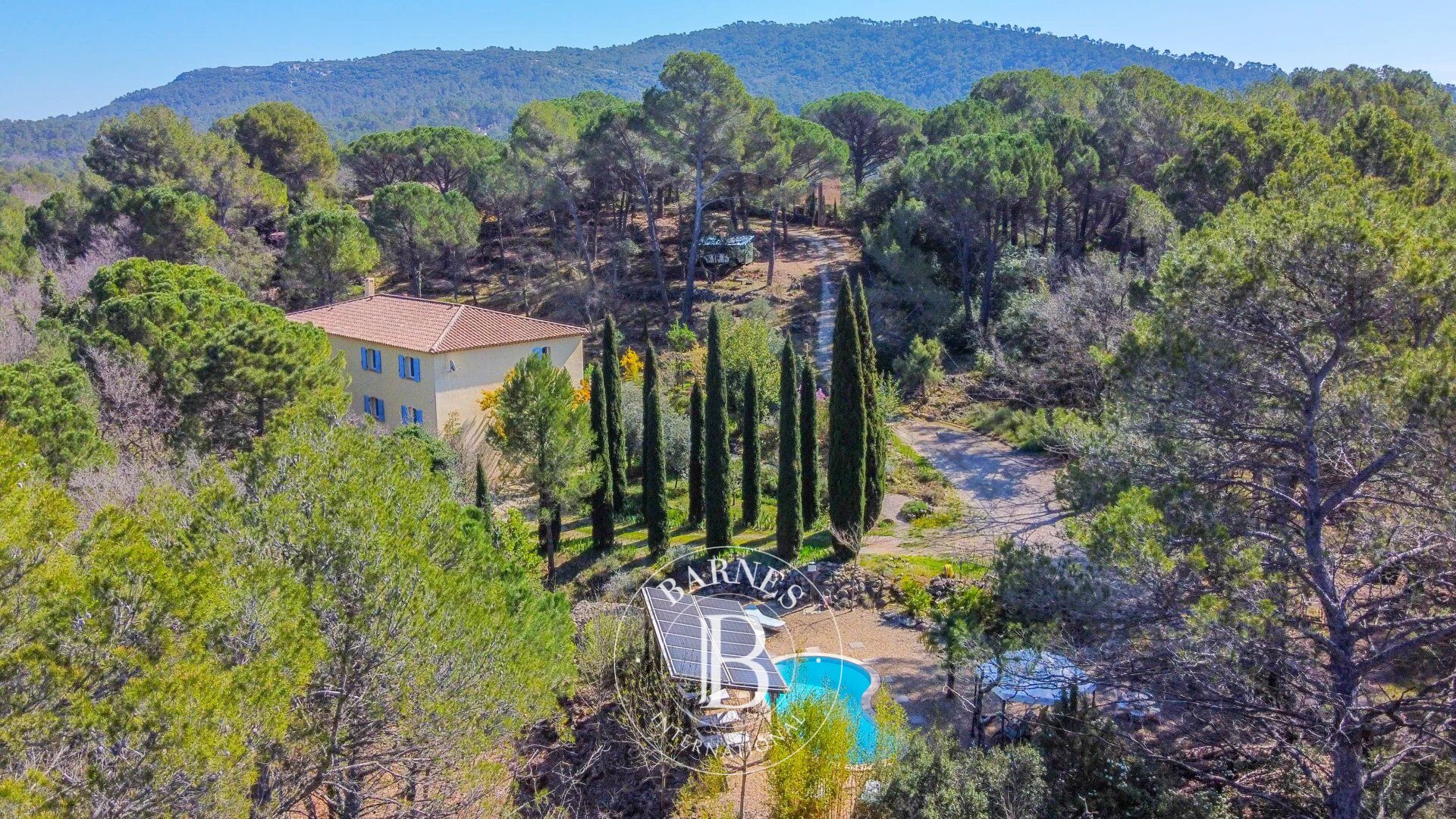 Pension Bras - picture 1