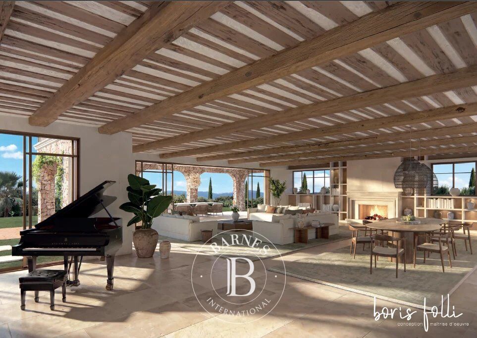 SAINT-TROPEZ - CENTRE VILLE - MAISON AVEC 6 CHAMBRES - picture 3