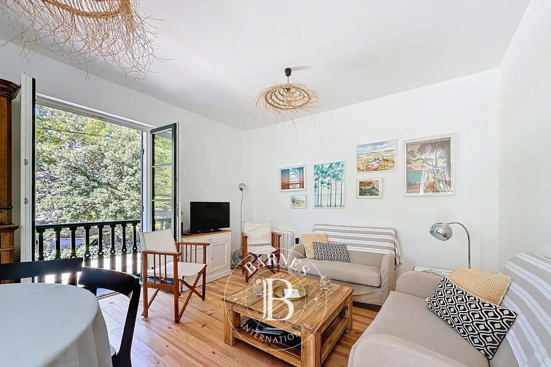 APPARTEMENT « LES GENÊTS » AVEC TERRASSE, À DEUX PAS DE LA PLAGE – CAPACITÉ 6 PERSONNES - picture 1