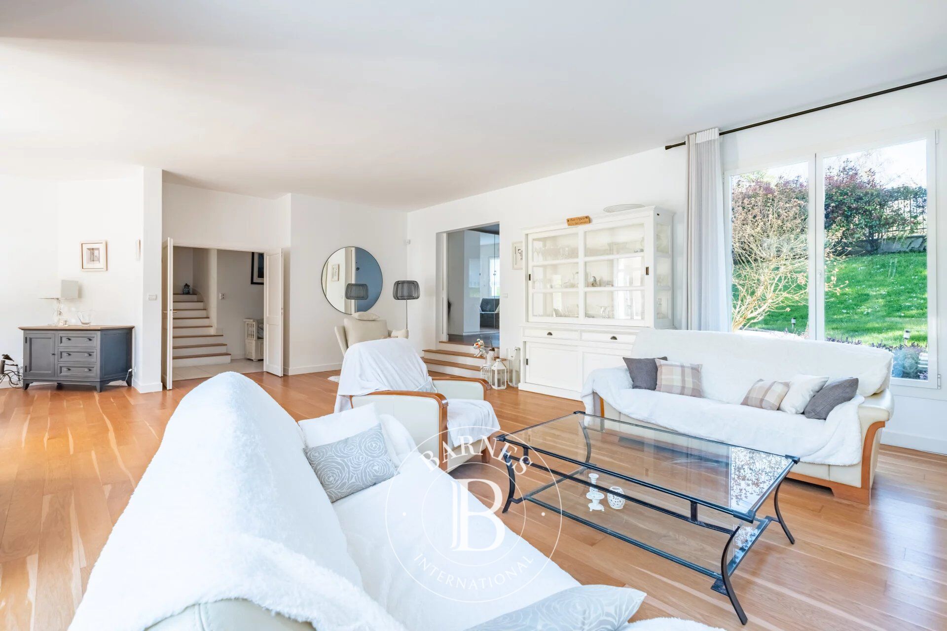 Sté BARNES - Maison L'Étang-la-Ville Au Calme - picture 3