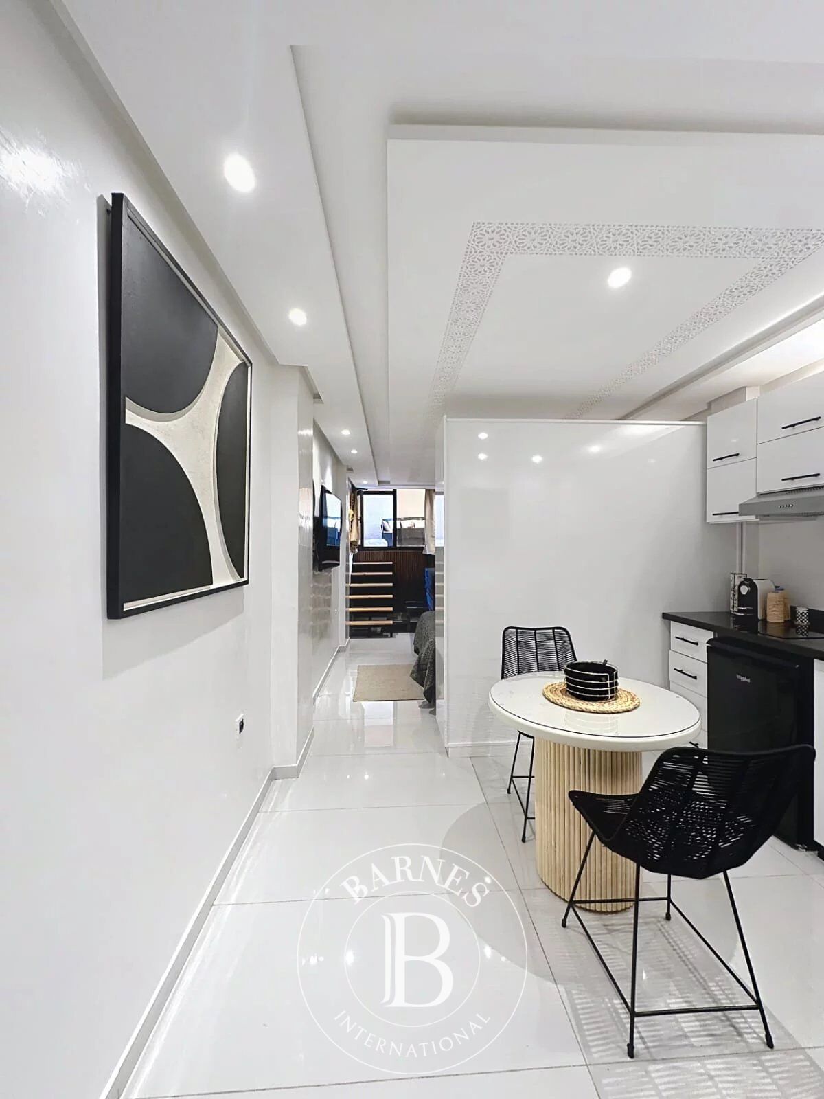 À vendre – Studio 33 m² avec grande terrasse au cœur de Guéliz - picture 2