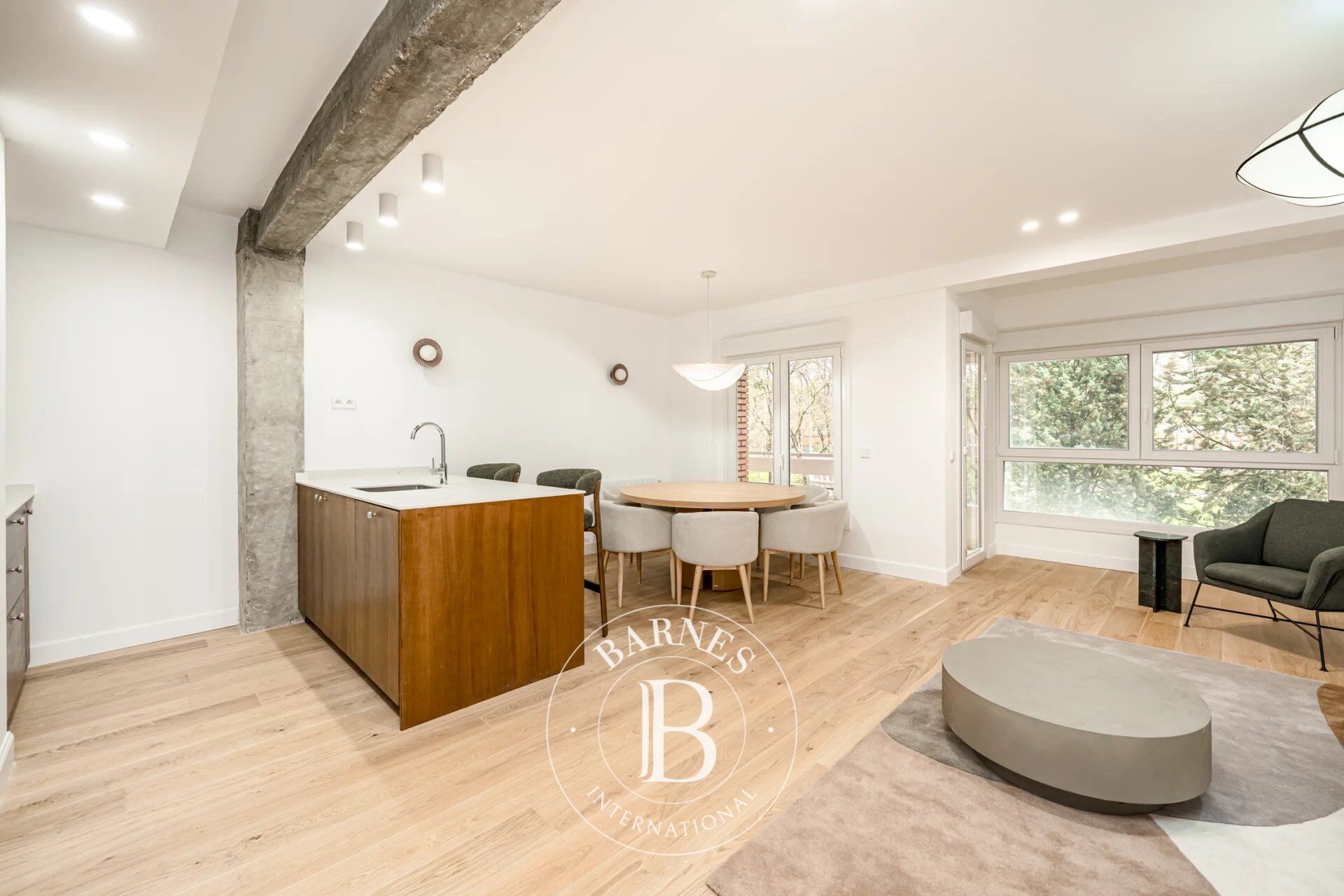 Appartement moderne à neuf avec terrasse et vues sur le Parque del Oeste - picture 2