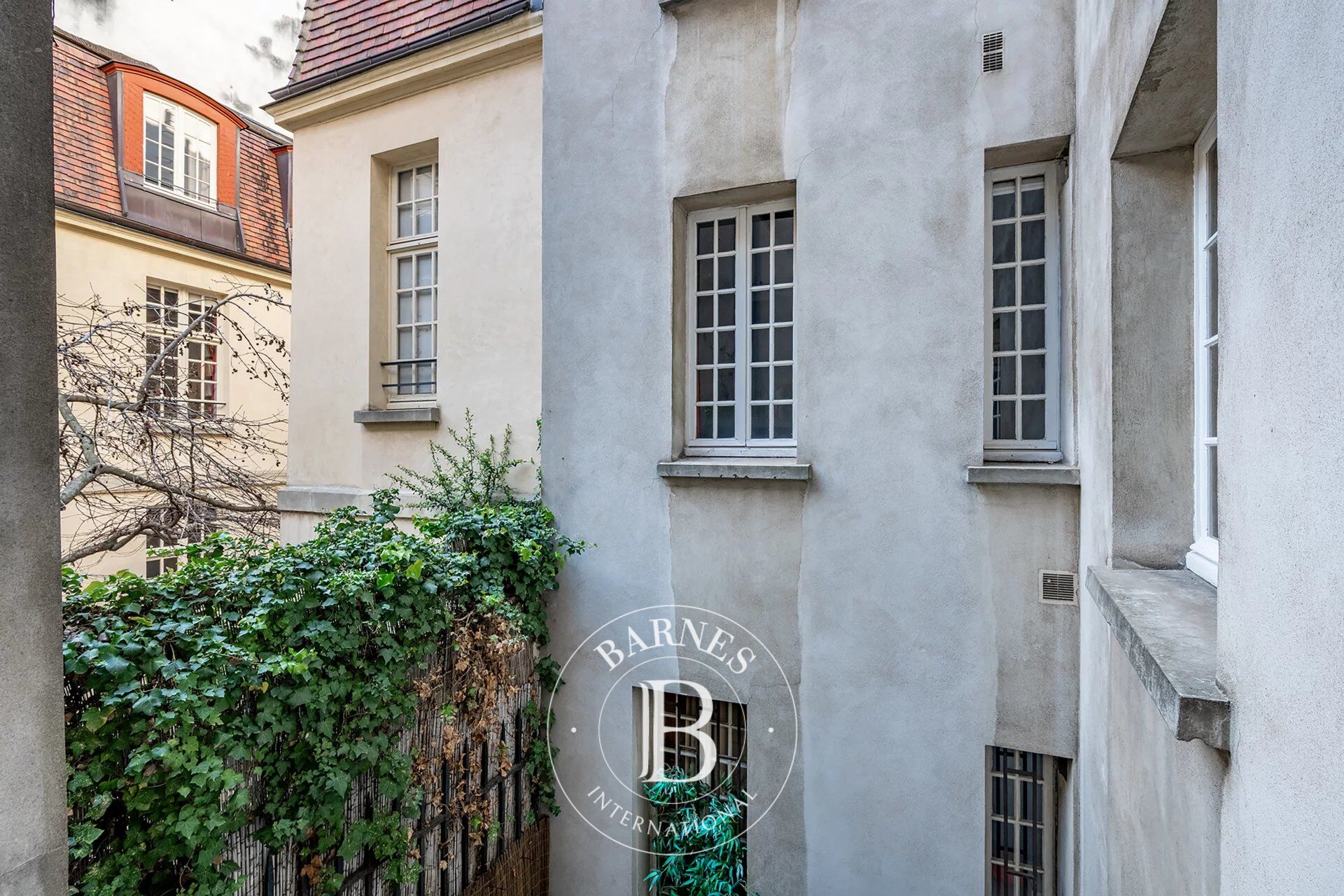 Apartment for sale - Paris 4 - Rue des Blancs Manteaux - Studio apartment - picture 2