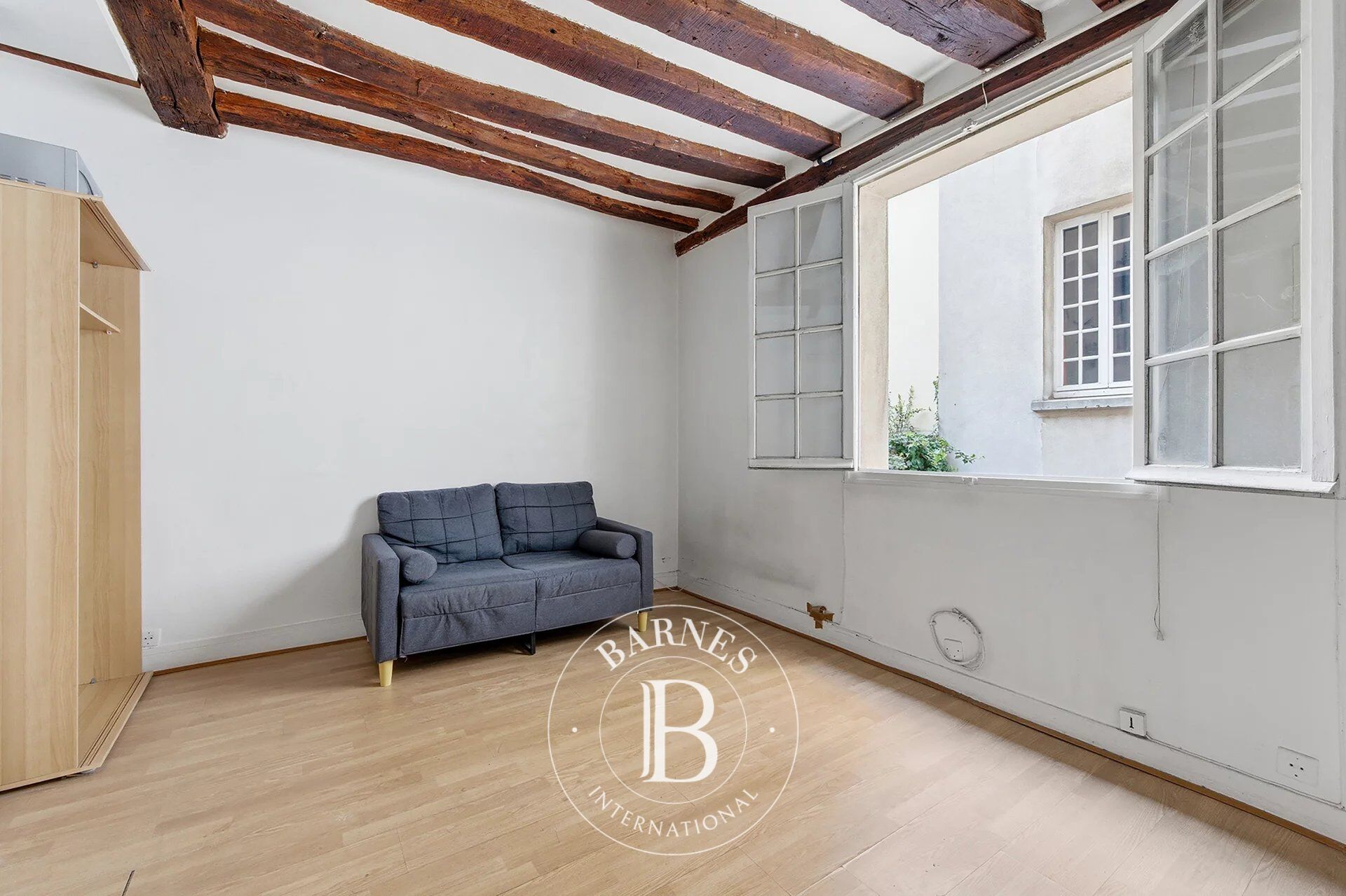 Apartment for sale - Paris 4 - Rue des Blancs Manteaux - Studio apartment - picture 1